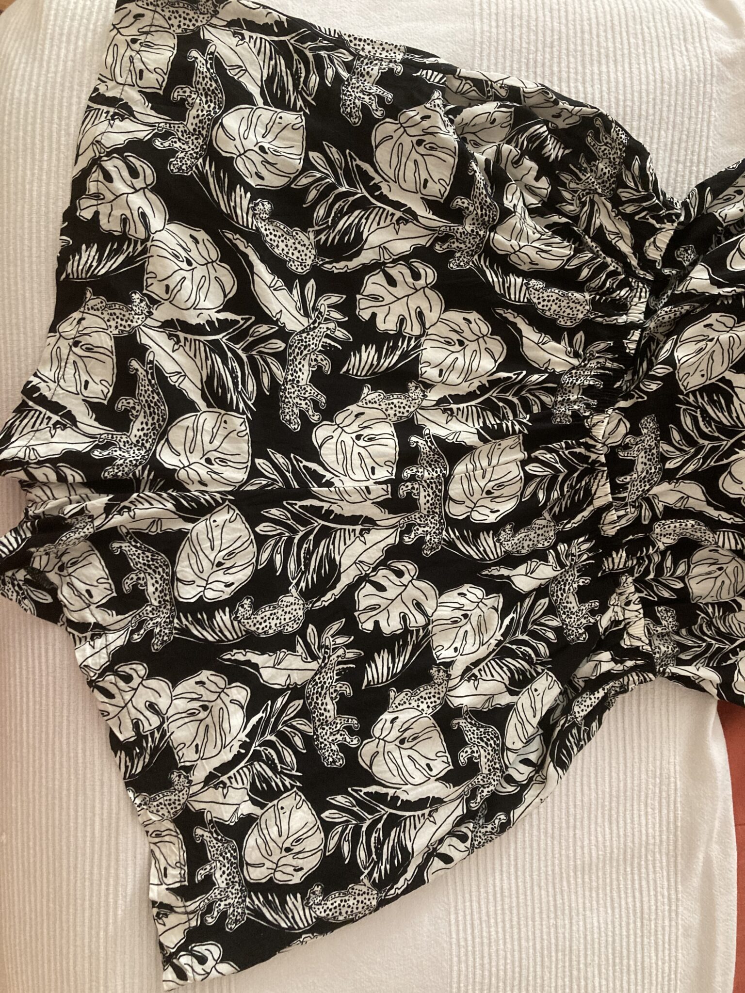 Image for Combinaison shorts Coeur de loup L