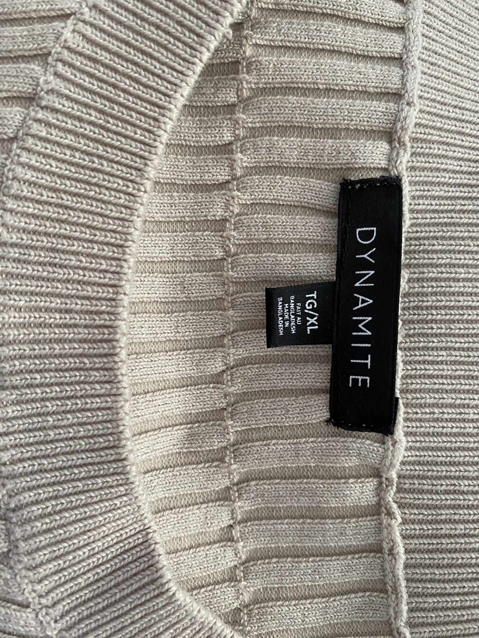 Image for Chandail beige Dynamite