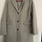 Thumbnail for Manteau gris pâle en laine