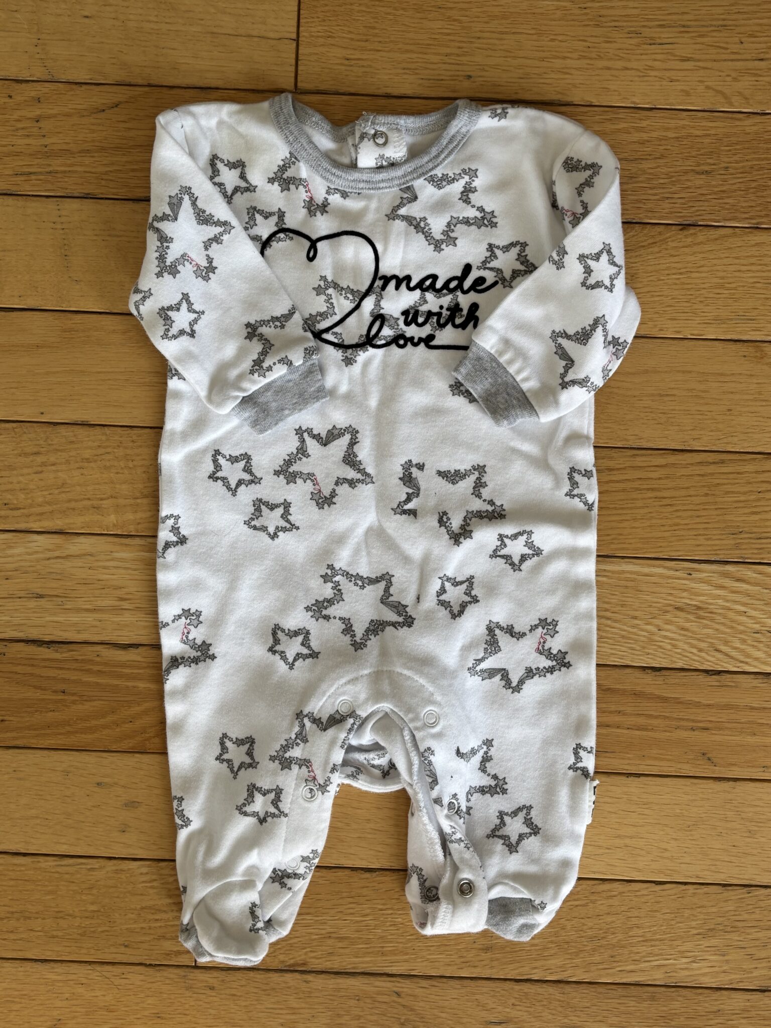 Featured image for Pyjamas with snap 0-3 months