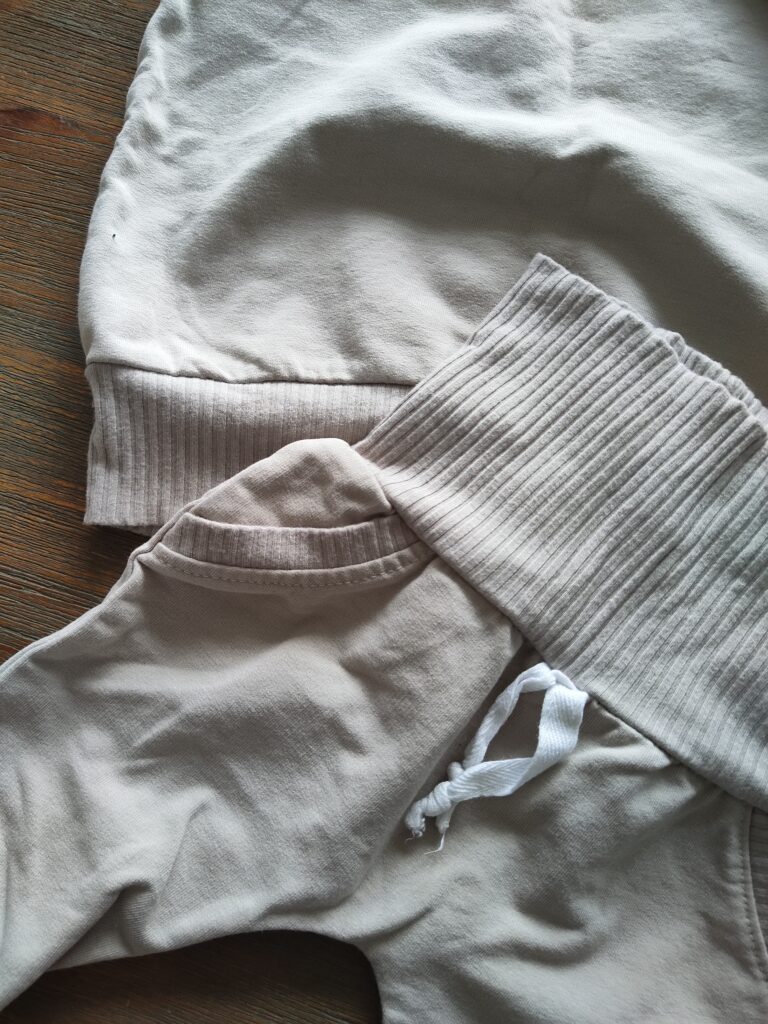 Image for 2-piece set 3-6 months