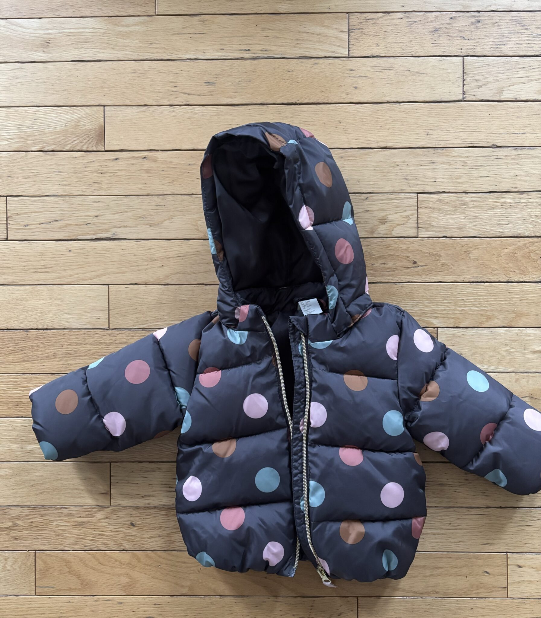 Featured image for Manteau 6-9 mois à pois