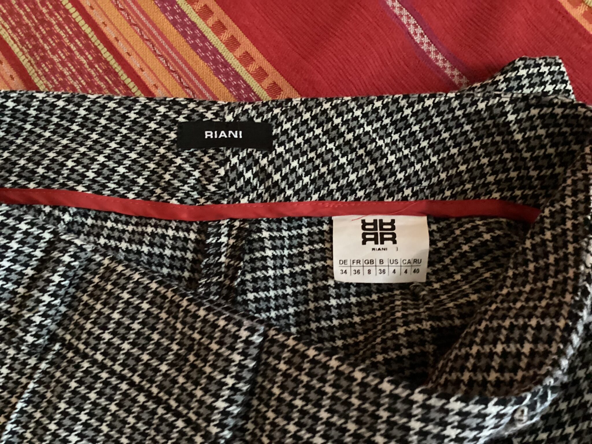 Image for Pantalon de qualité de la marque RIANI