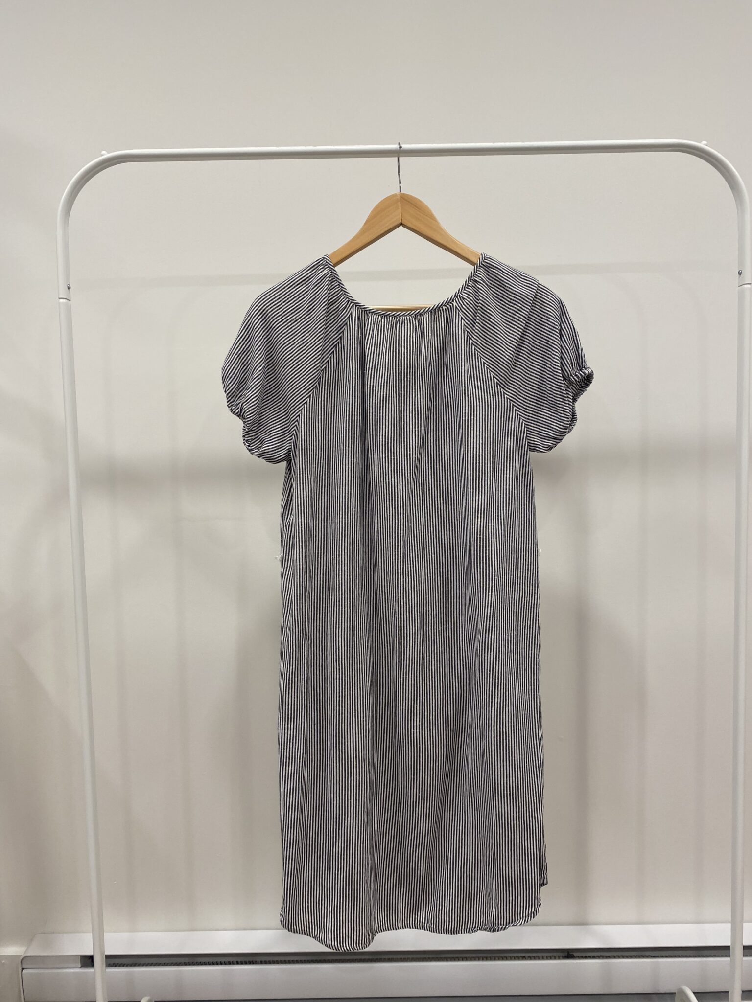 Image for Pretty lined dress