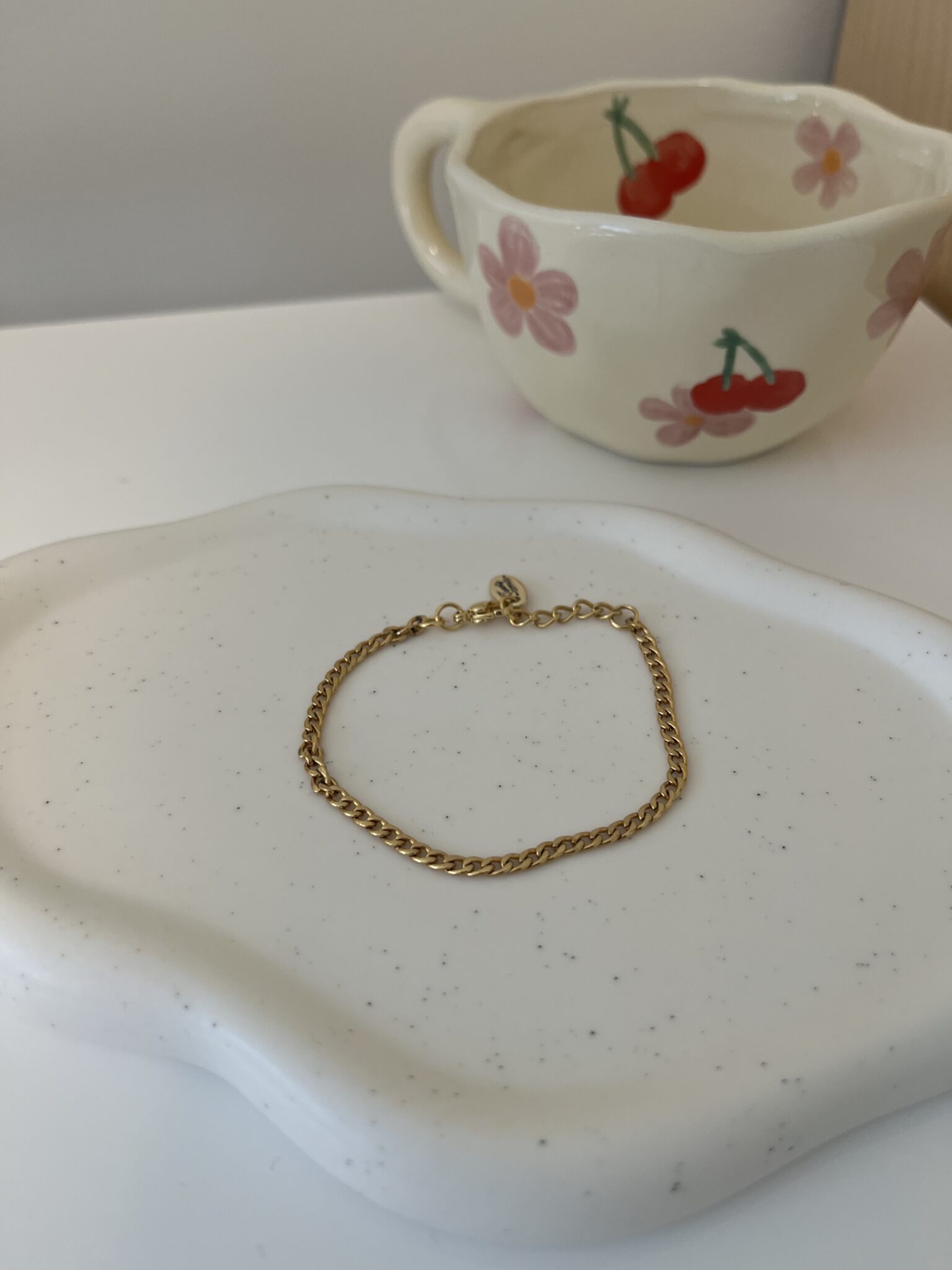 Featured image for Kira Gold Twenty Compass bracelet