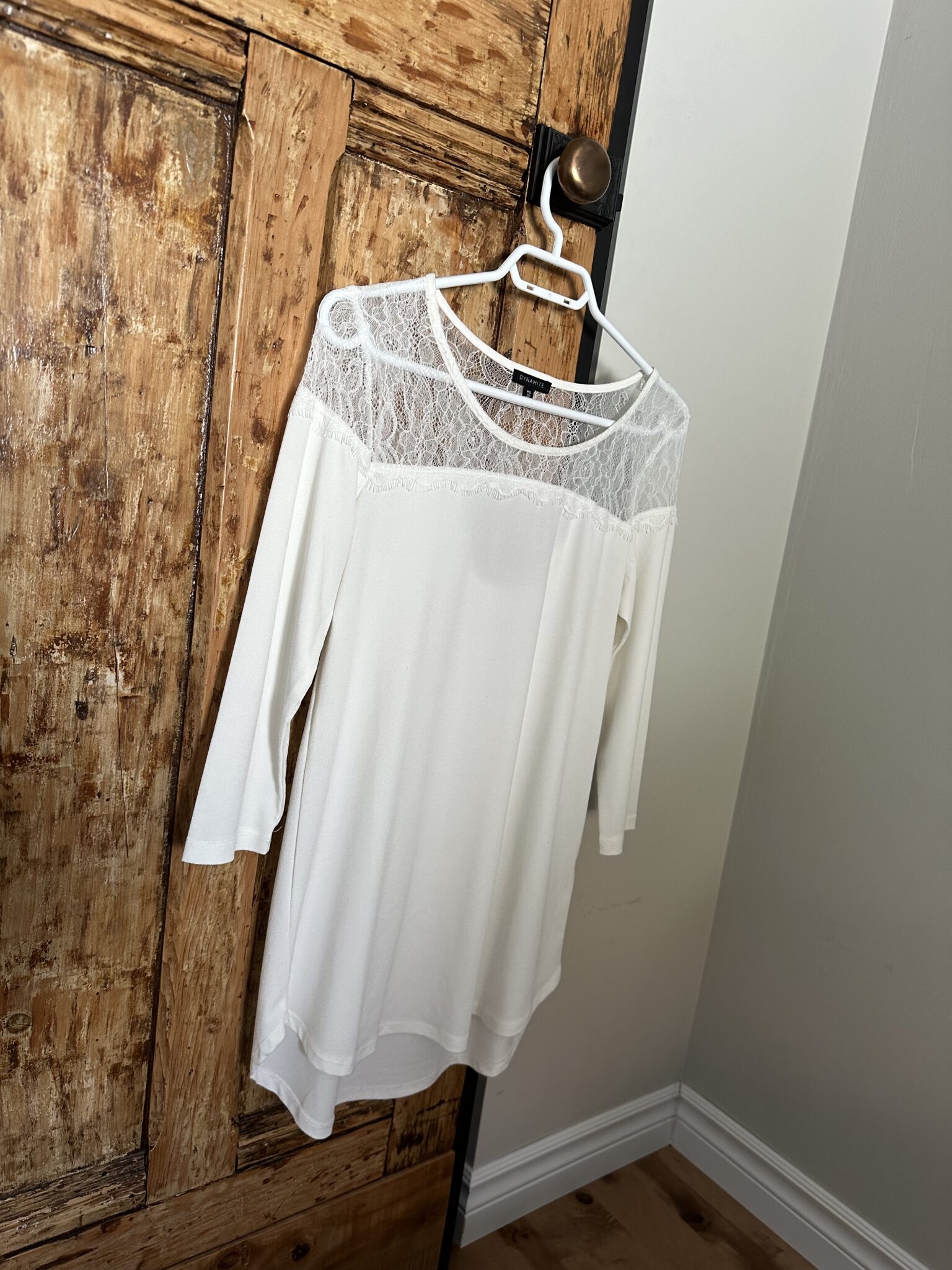 Image for Chandail dentelle blanc Dynamite Small