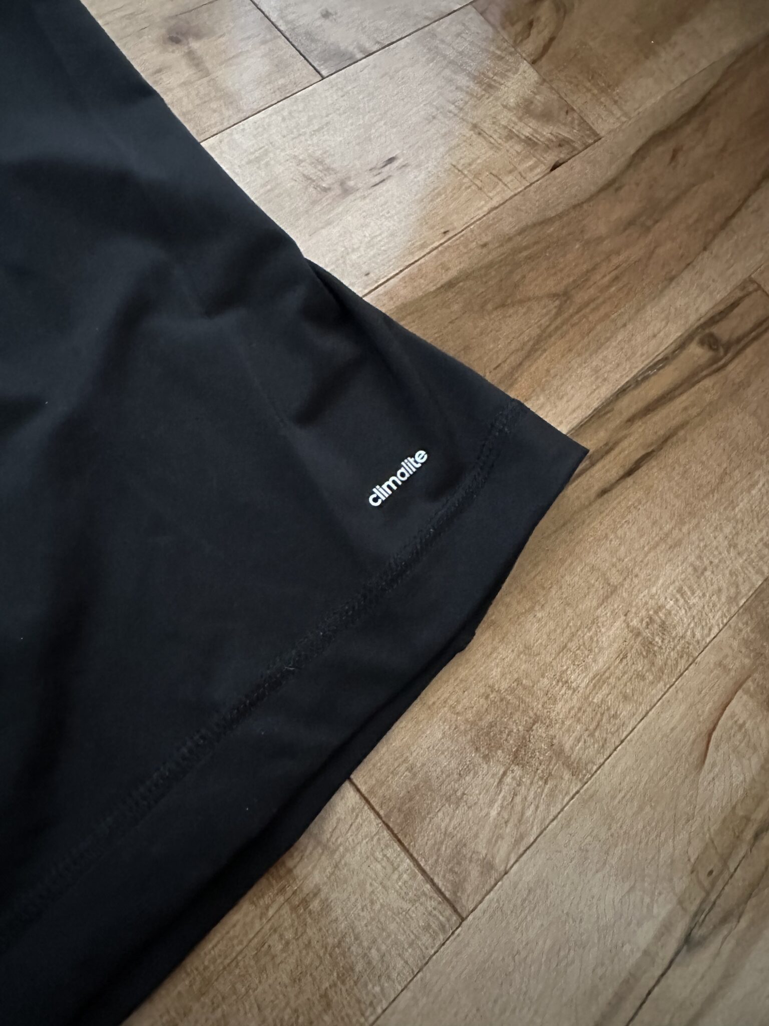 Image for Chandail sport Adidas noir Medium