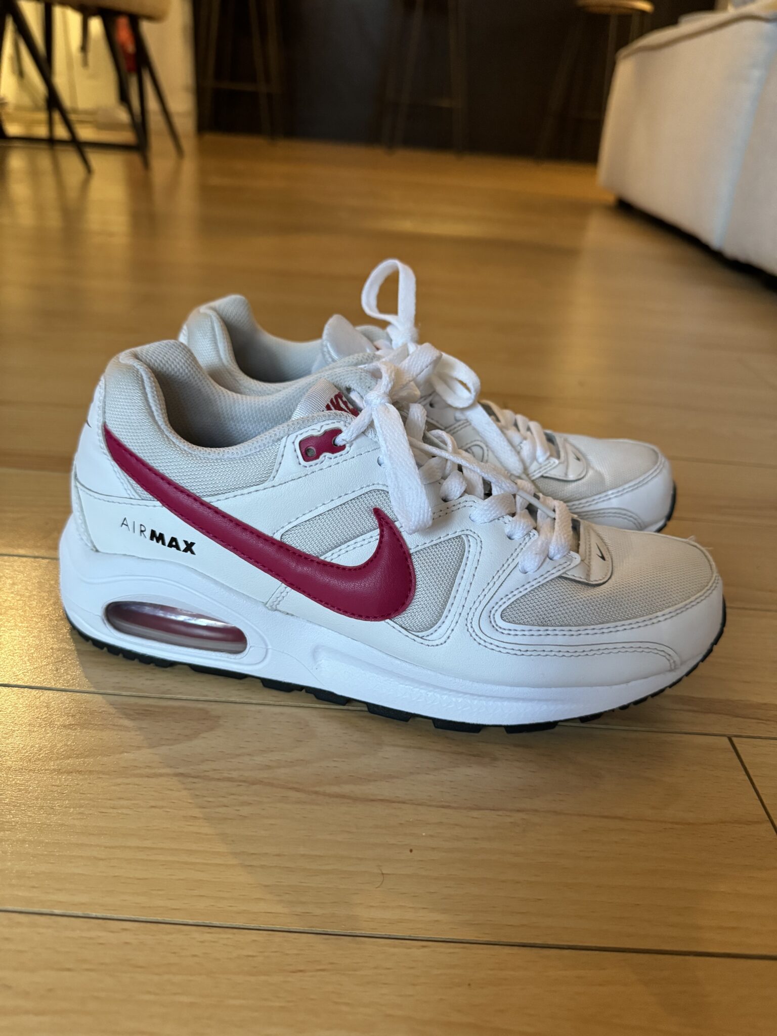 Featured image for Souliers Nike