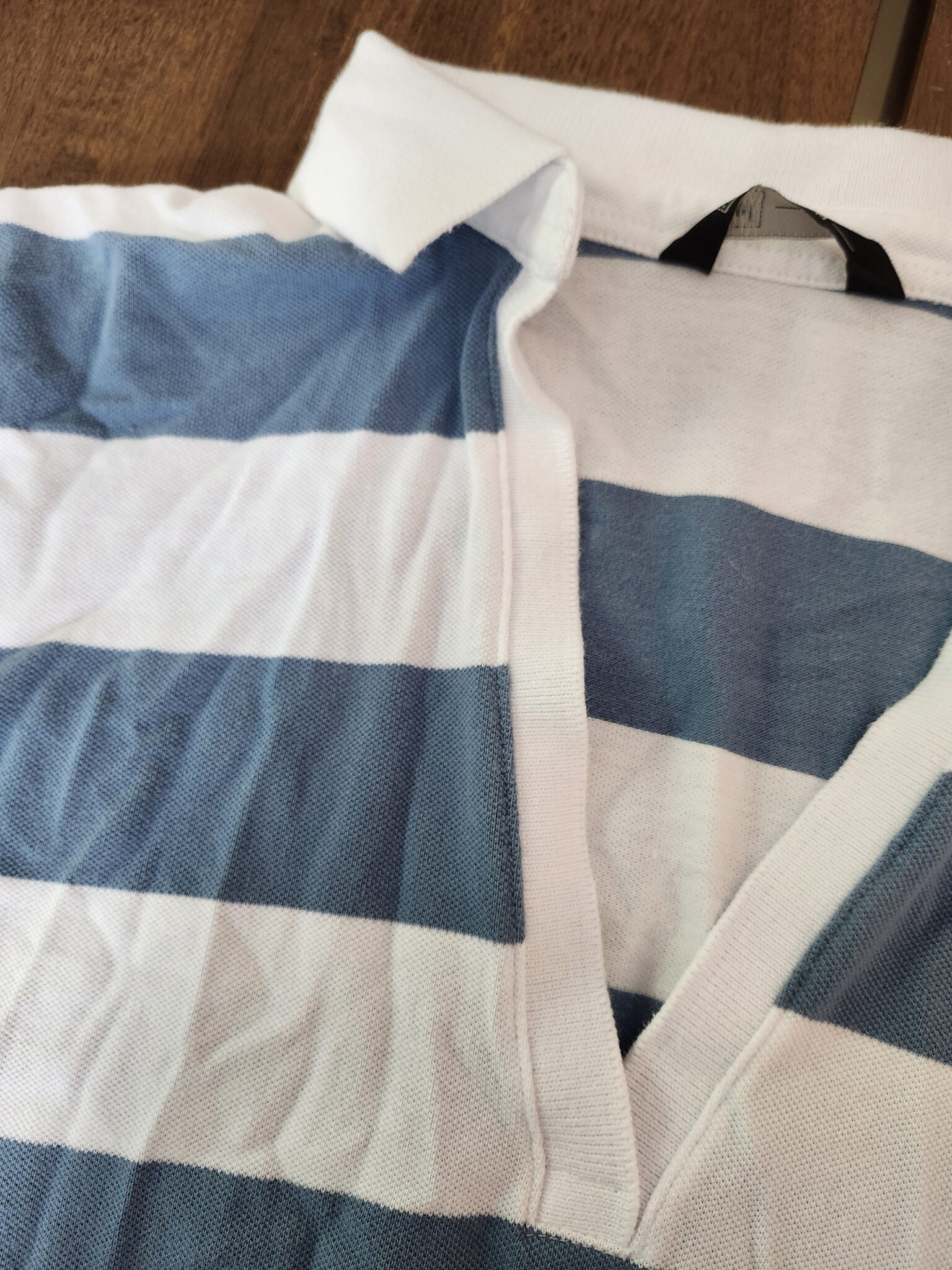 Image for T-shirt ligné