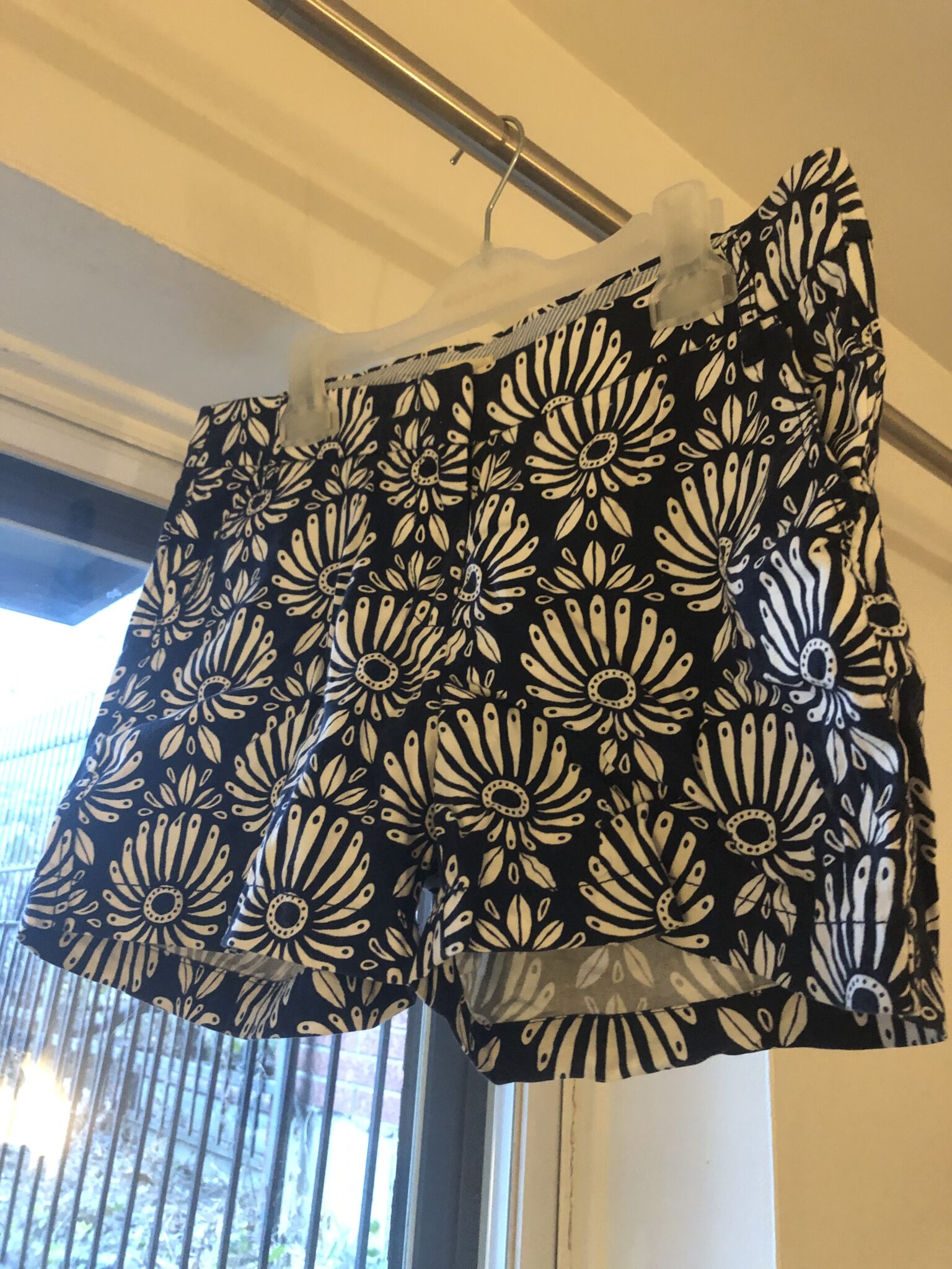 Featured image for Short d’été Hatley marine et blanc