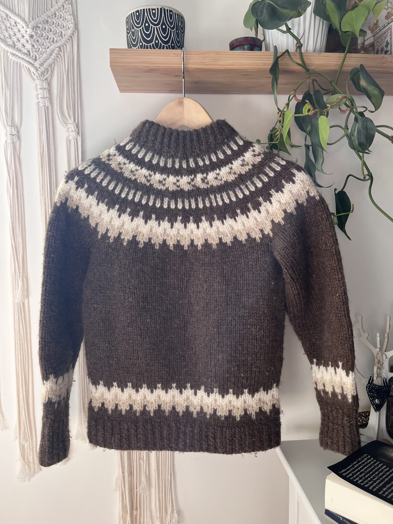 Featured image for Chandail vintage 100% laine
