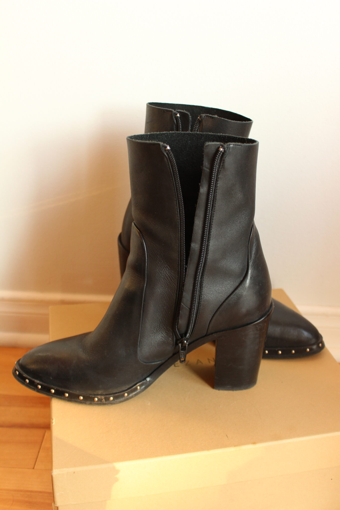 Image for Bottes Jonak cloutées