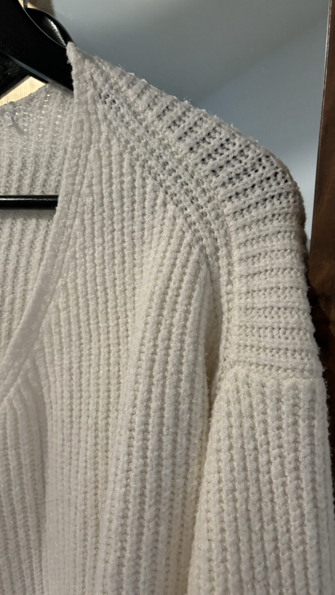 Image for Pull en tricot off-white