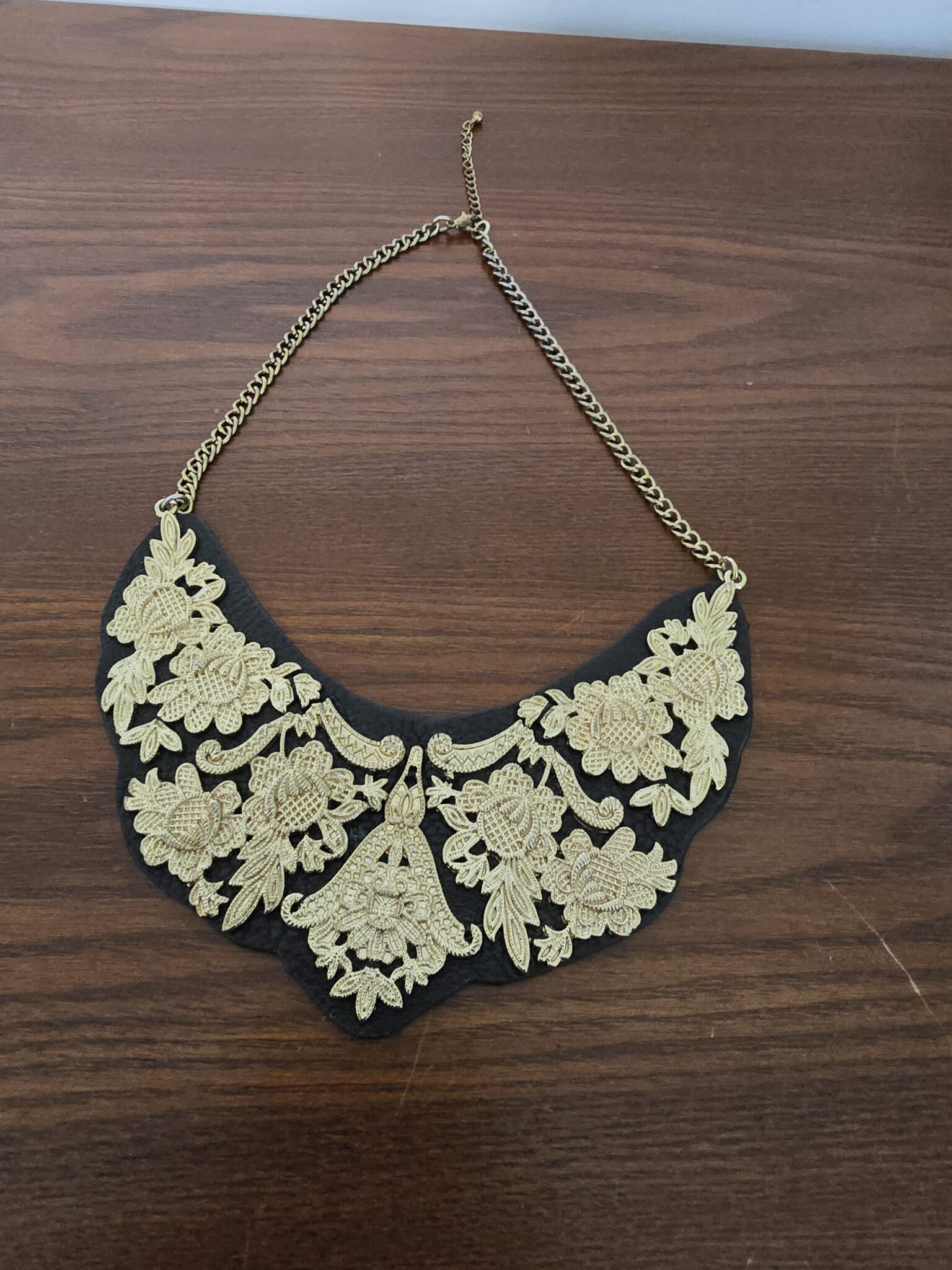 Image for Zara leather and plated necklace