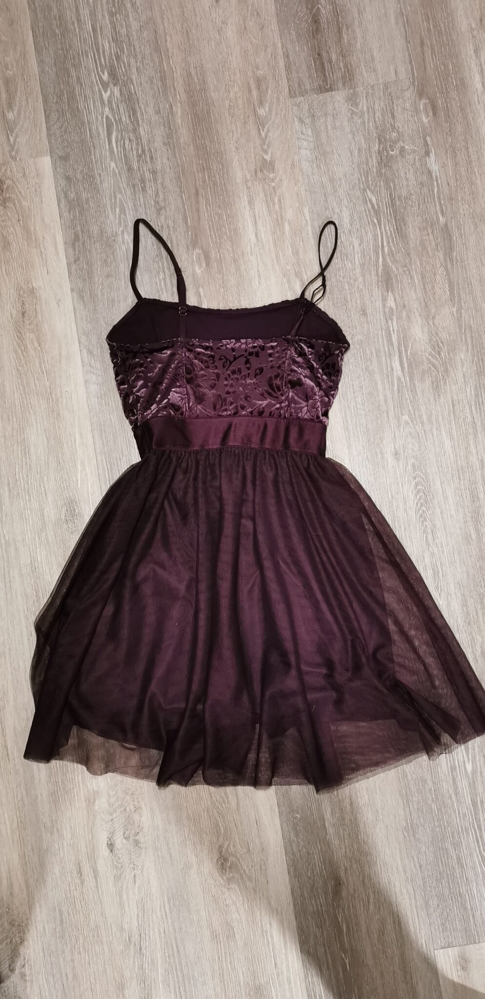 Image for Robe en tule et en velour