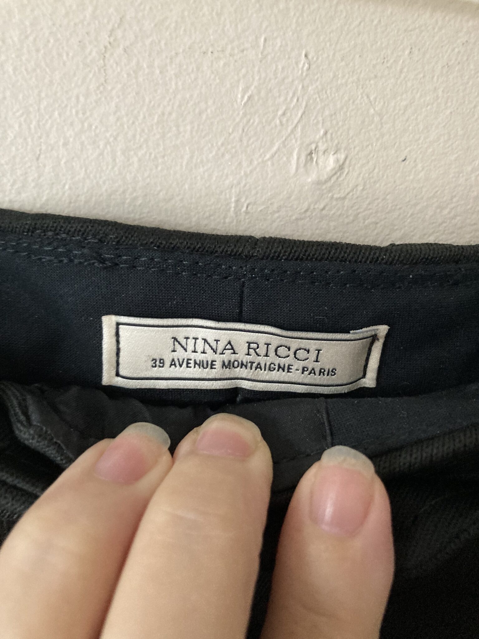 Image for Jupe Nina Ricci taille 40 valeur 1125$