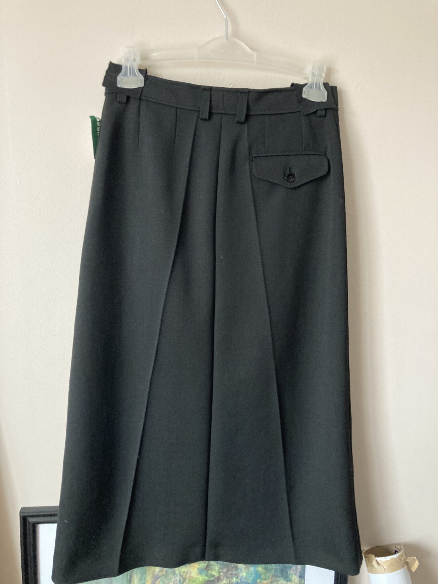 Image for Jupe Nina Ricci taille 40 valeur 1125$