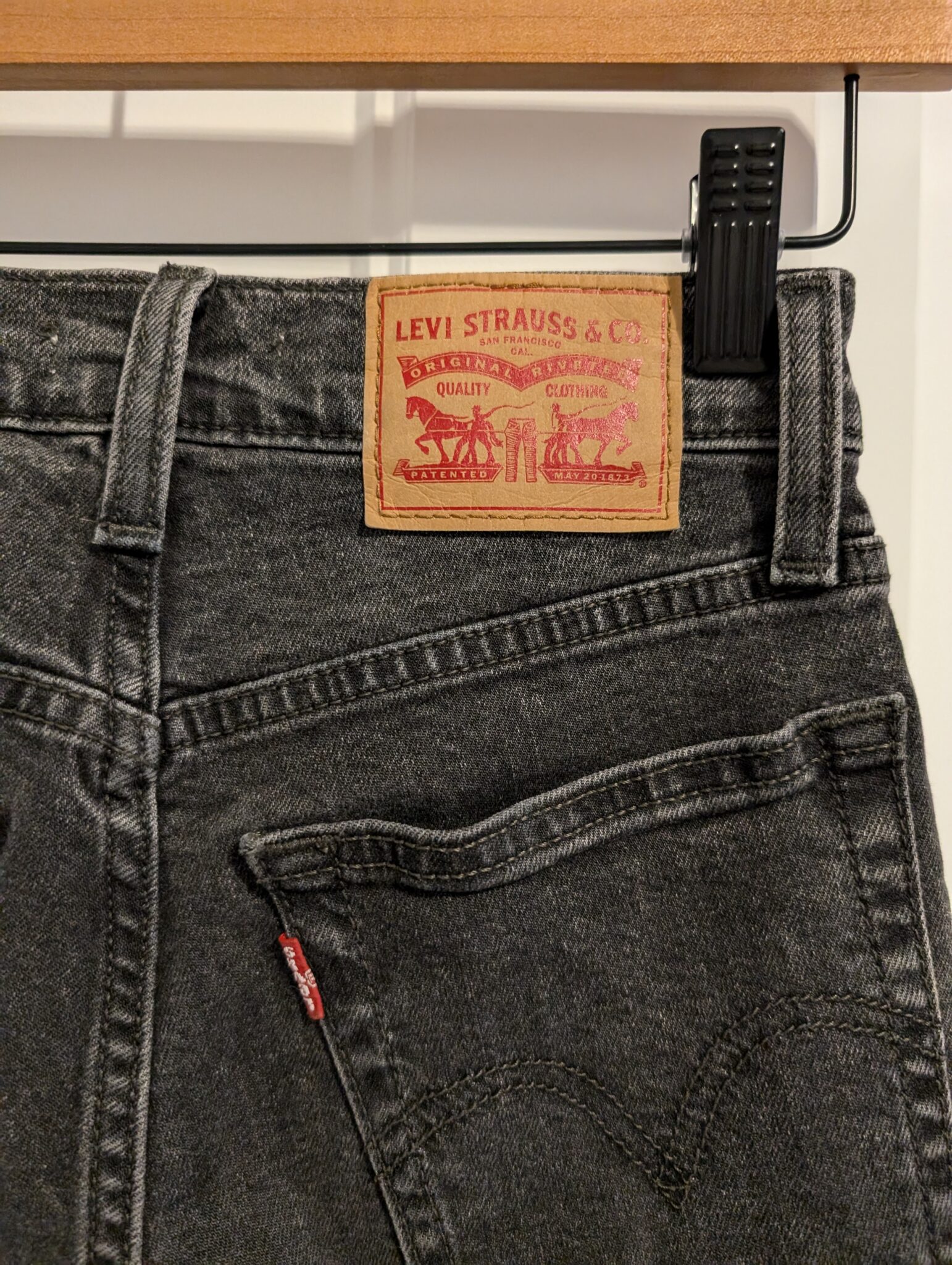 Image for Levi's/Jeans Wedgie Straight Sz 24