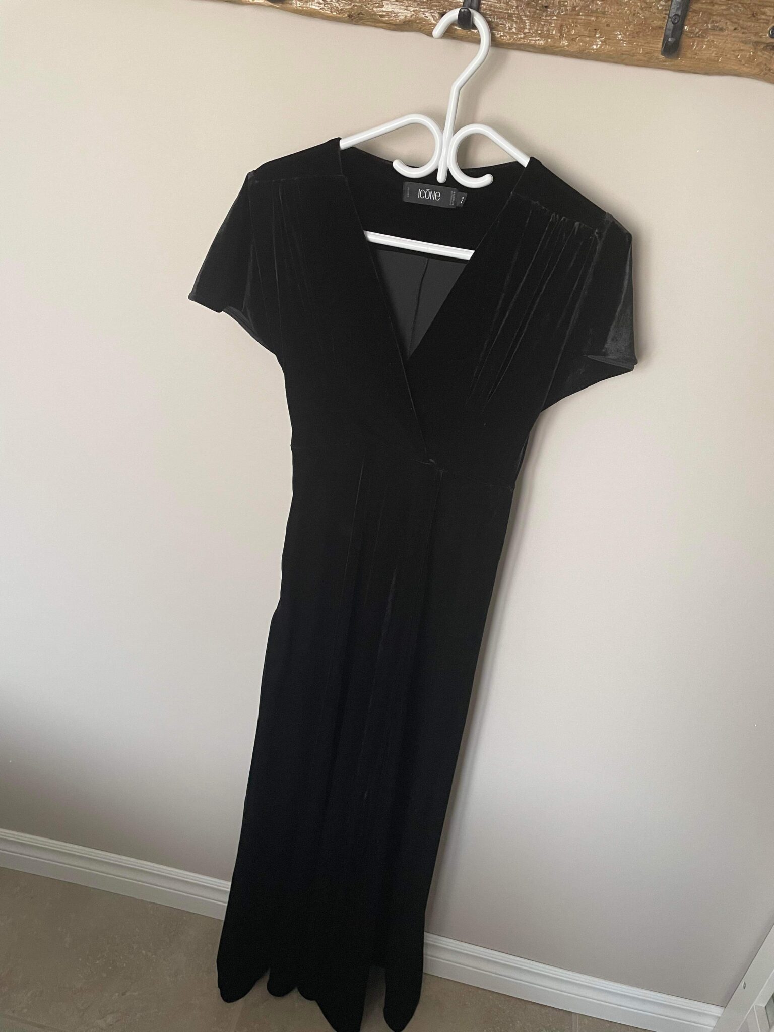Featured image for Robe velours noir Small