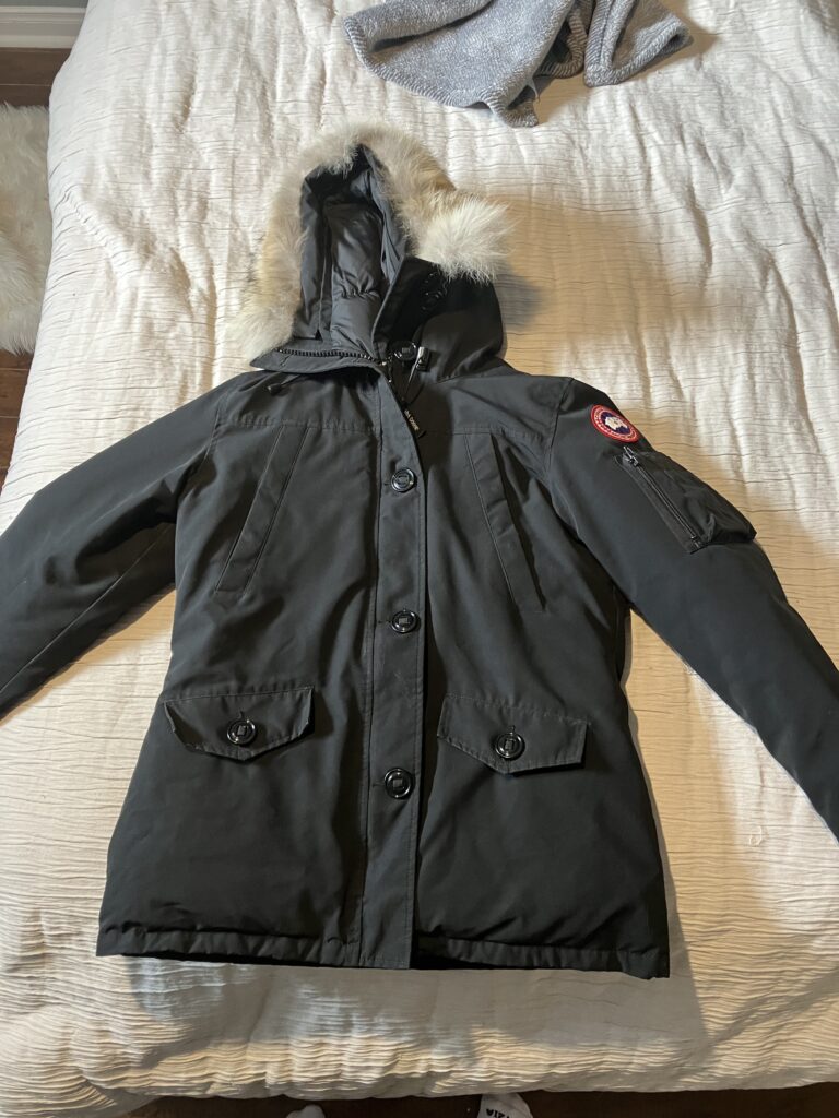 Featured image for Manteau femme Canada goose