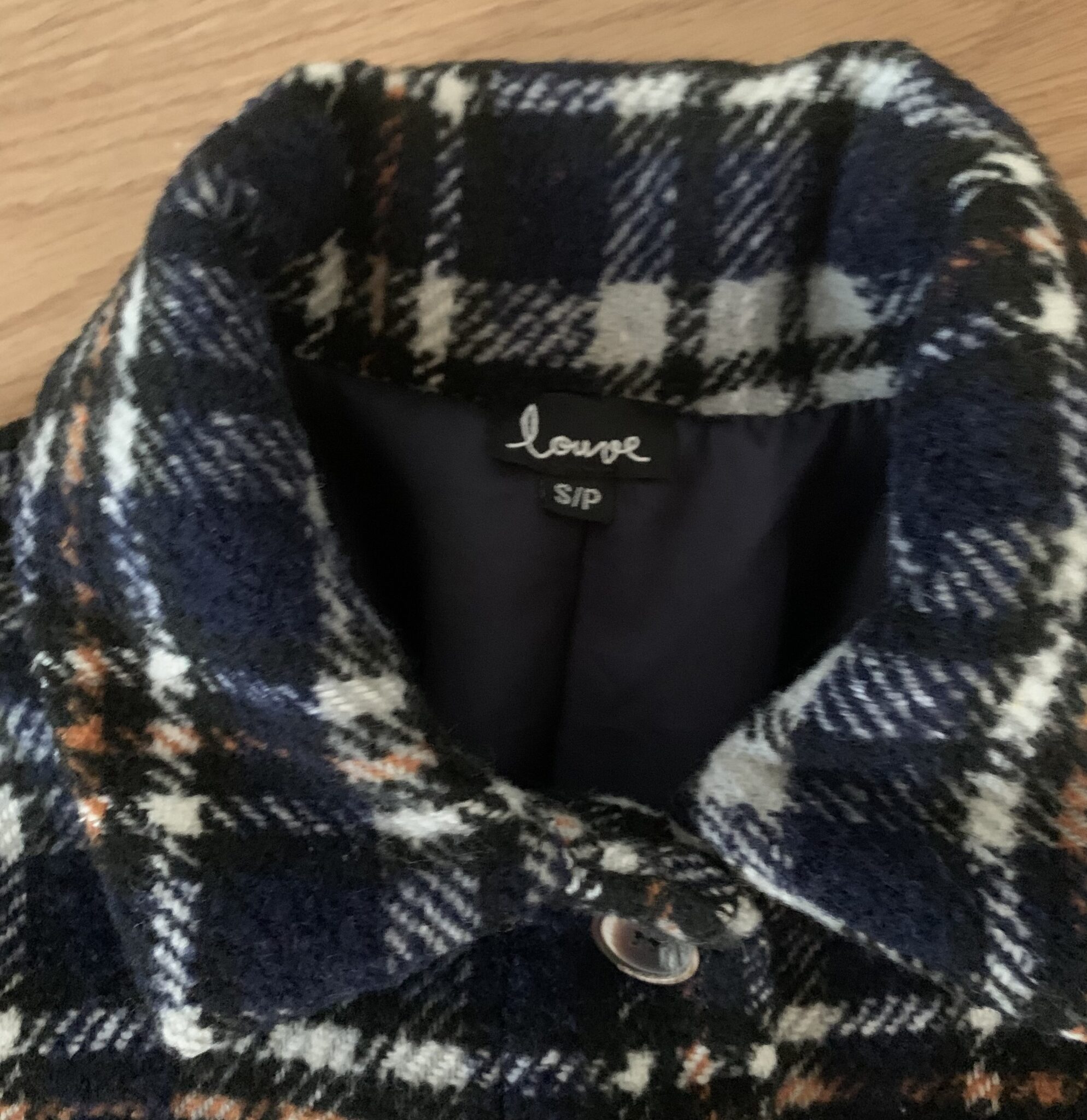 Image for Manteau Louve design