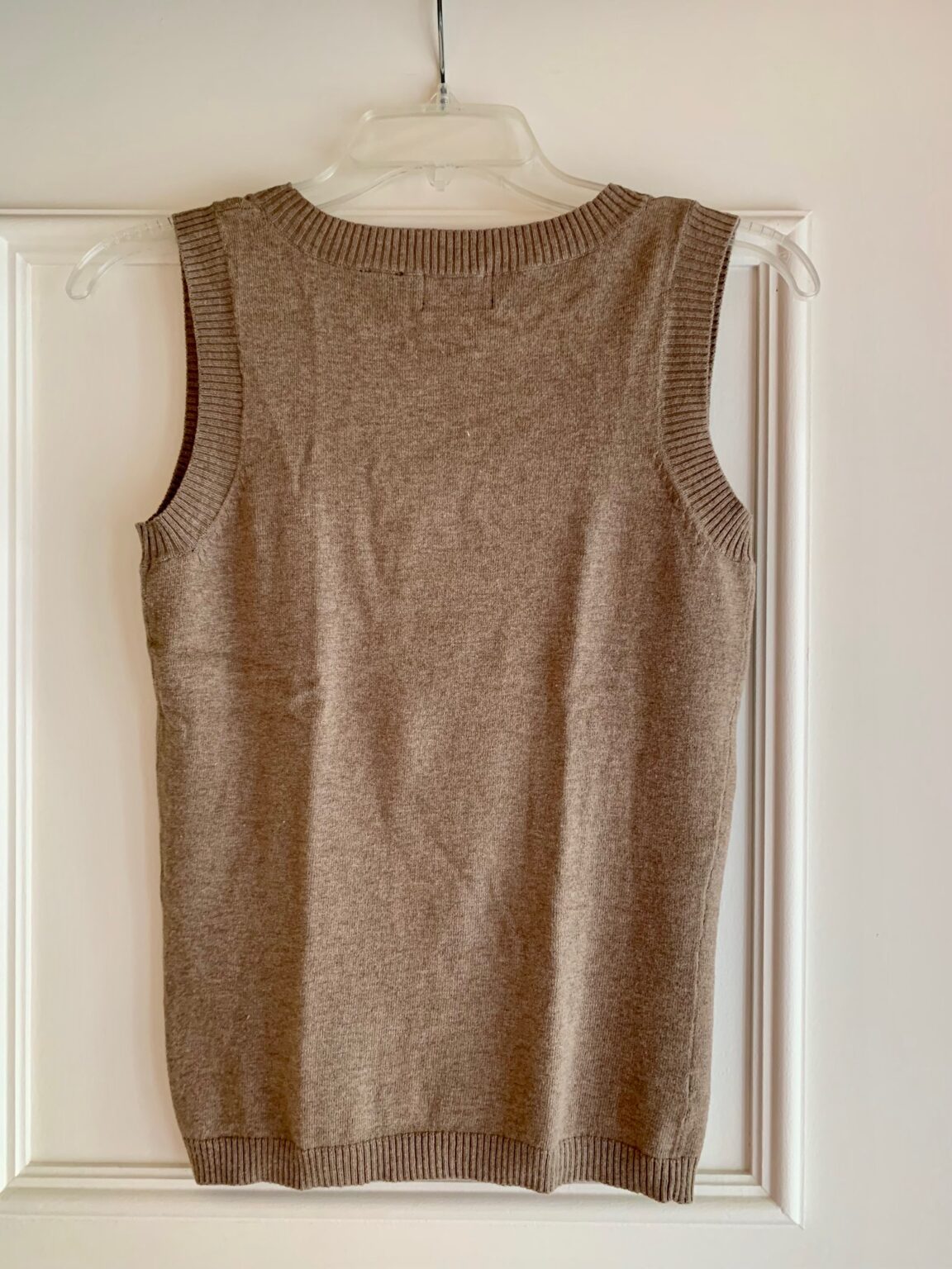 Image for Sleeveless tank top / knitwear