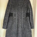 Thumbnail for Elegant mid-length fitted coat in wool