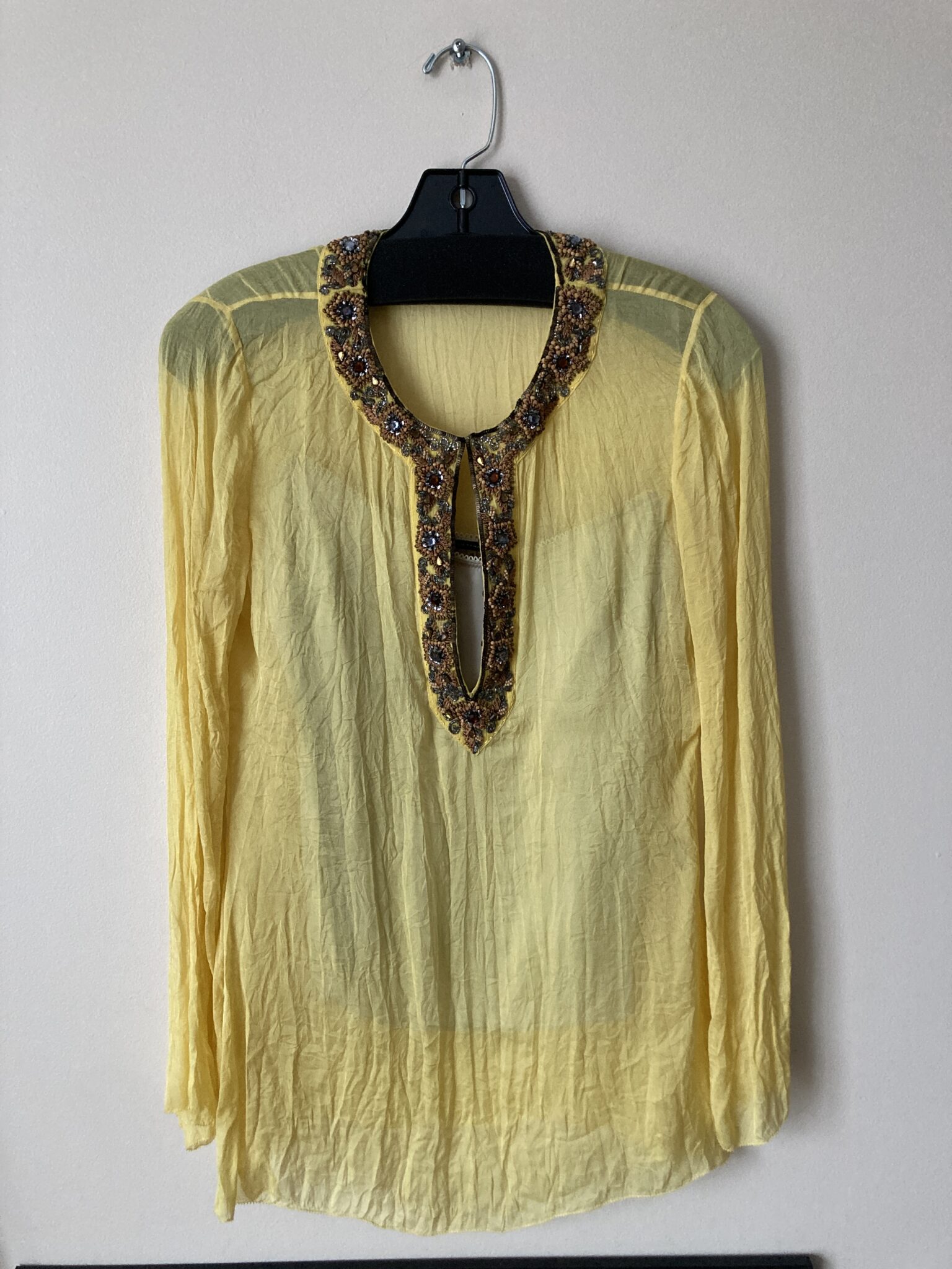 Featured image for Haut Élie Tahari 100% soie XS