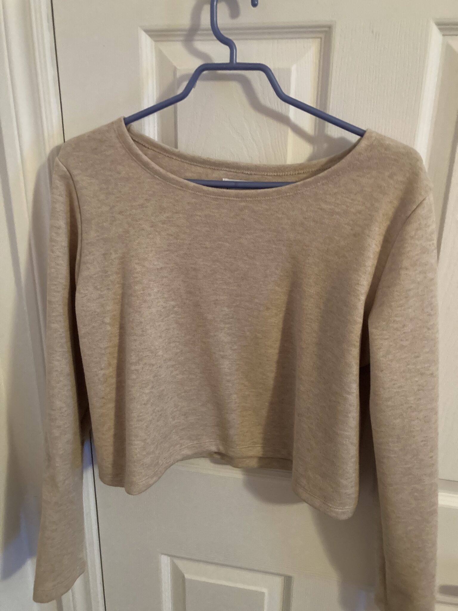 Featured image for Crop top Essentiels & Co