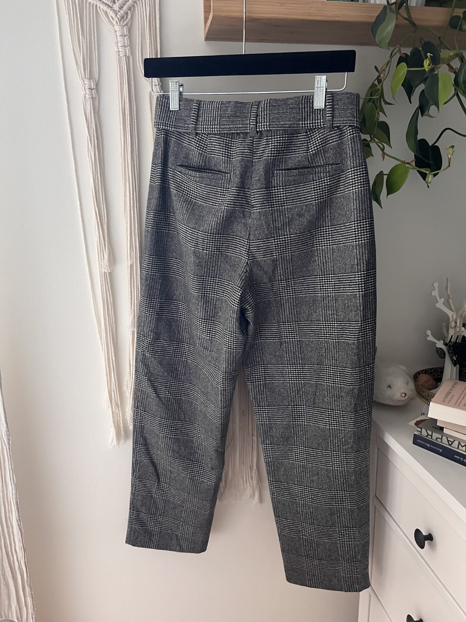 Image for Pantalons laine Aritzia