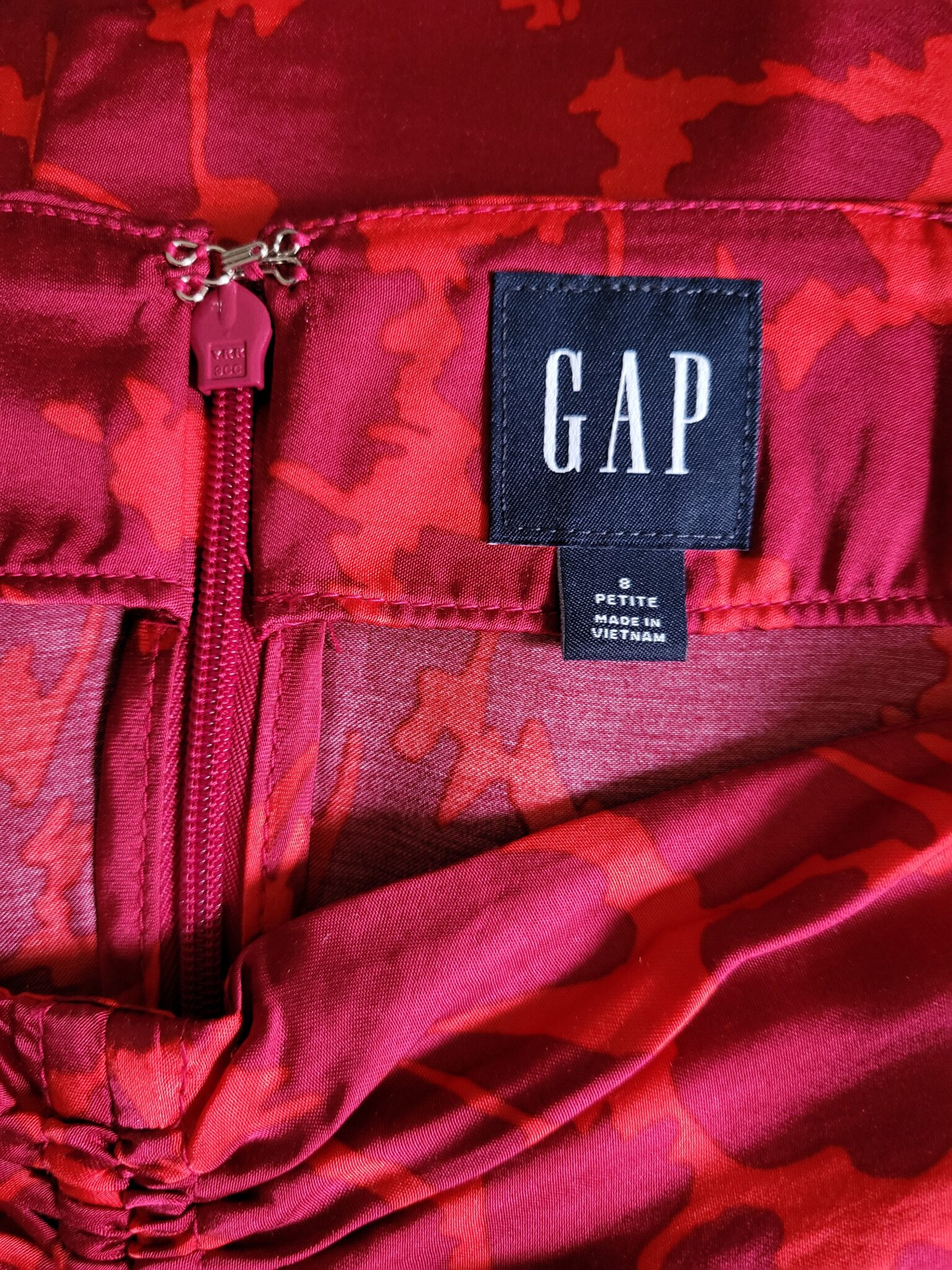 Image for GAP satin viscose skirt - new
