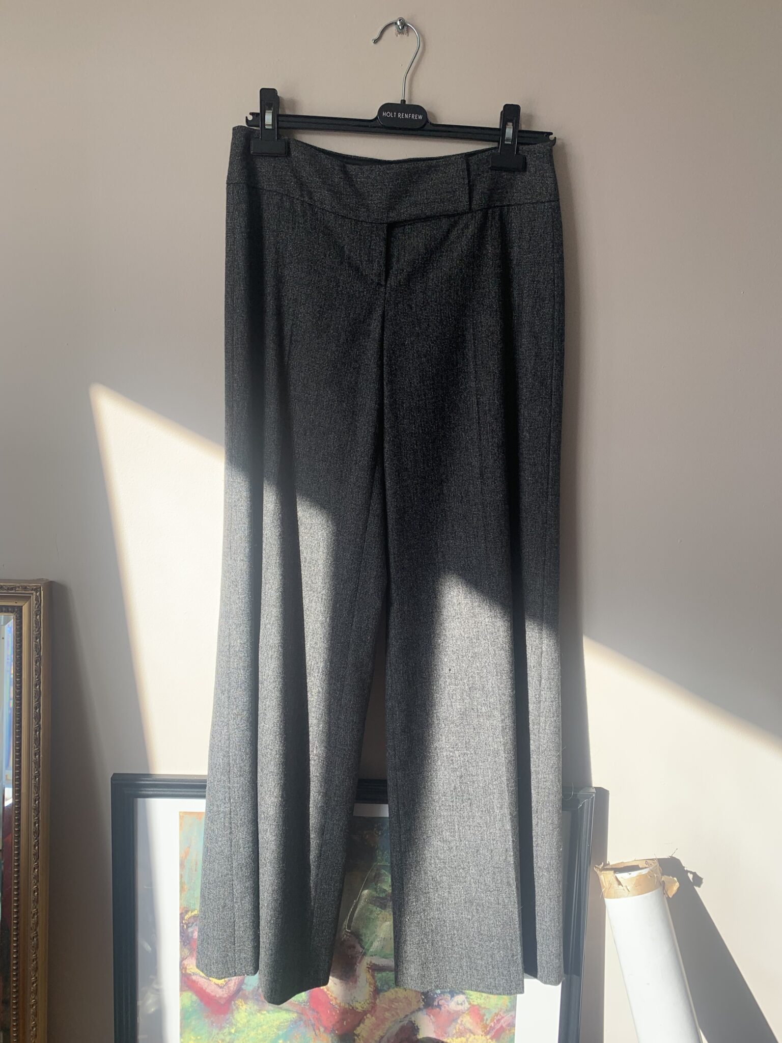 Image for Pantalon taille 2 Élie Tahari neuve