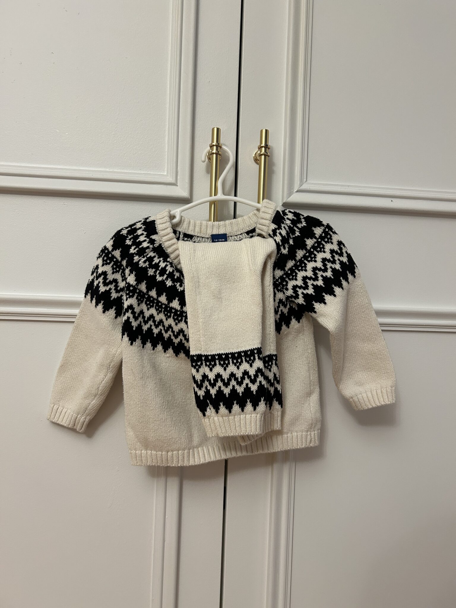 Featured image for Ensemble 12-18 mois comme neuf