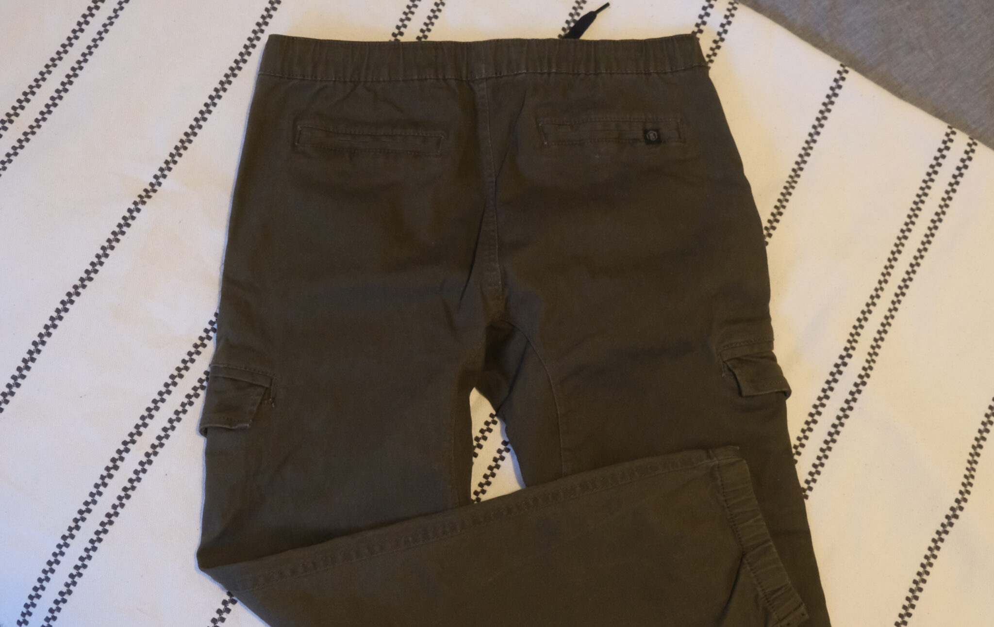 Image for Jogger cargo kaki, 13/14 ans