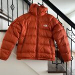 Thumbnail for Manteau North Face Orange Brûlé