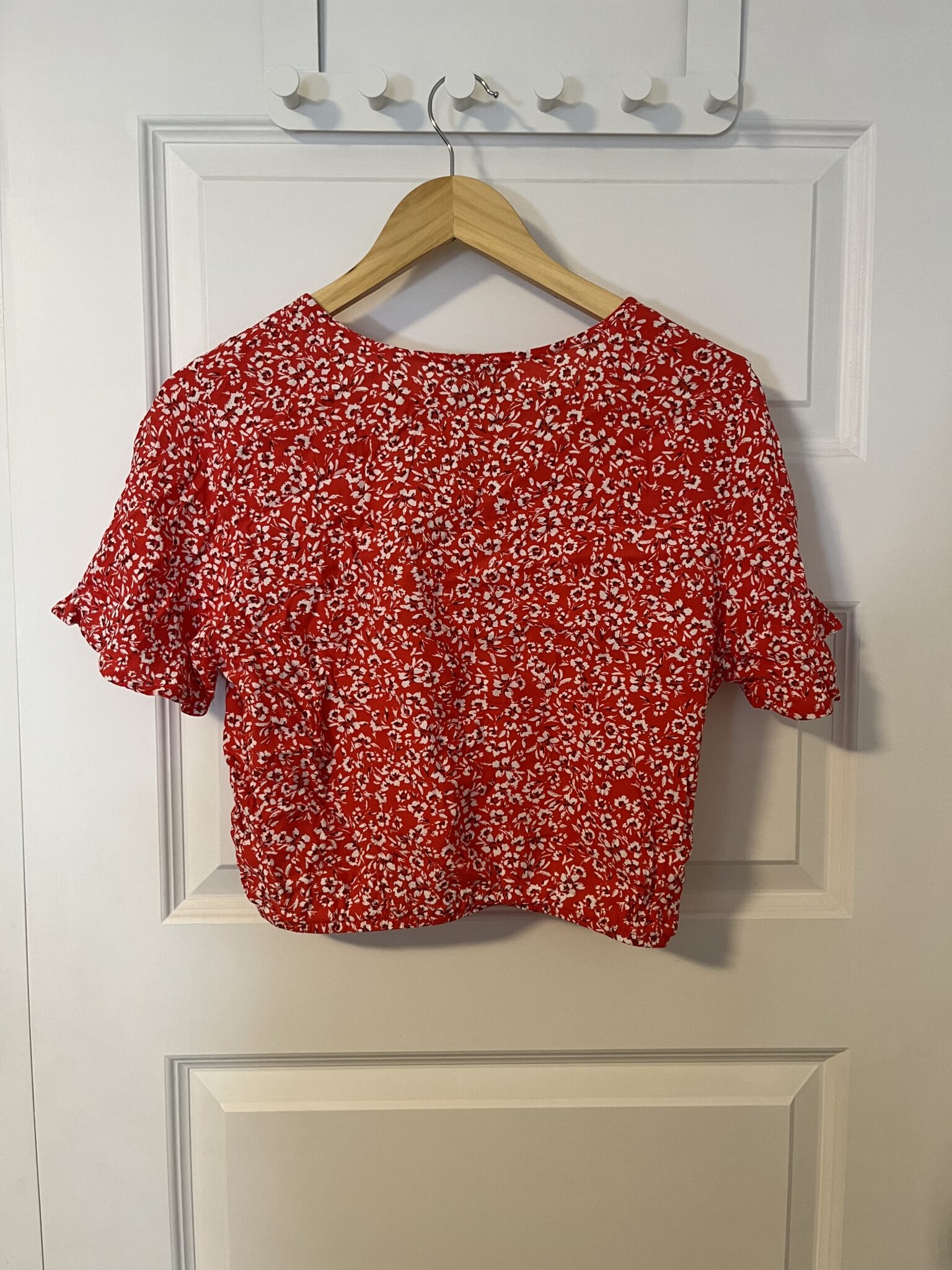 Image for Blouse rouge fleurie Dynamite