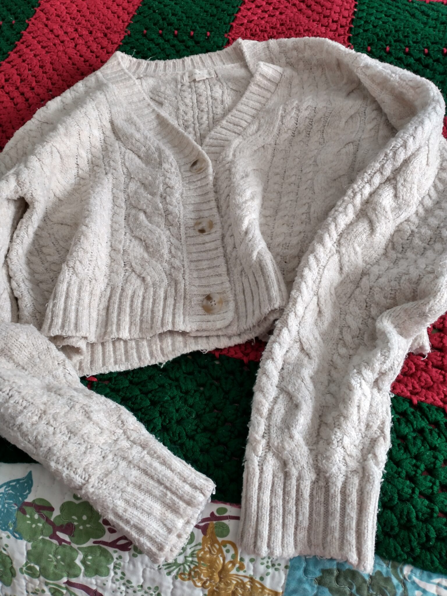 Featured image for Cardigan Womance