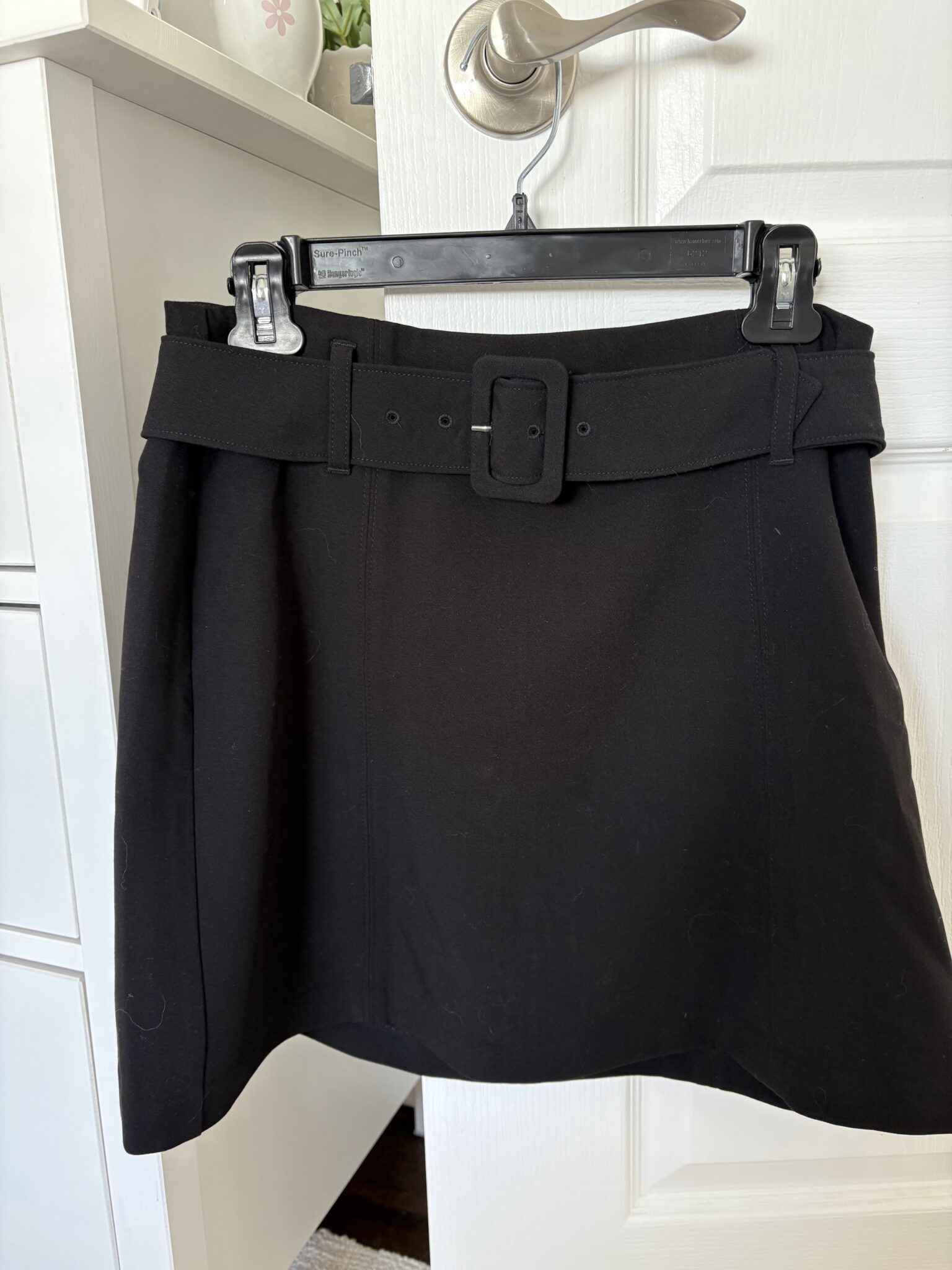 Featured image for Jupe noire à ceinture