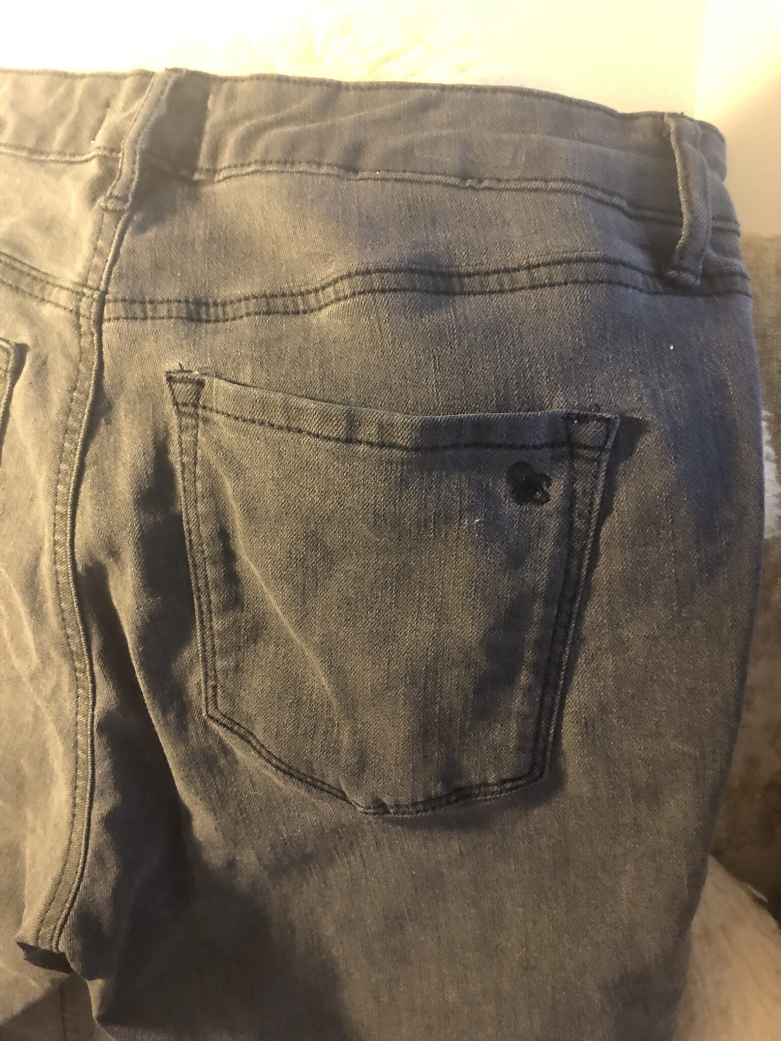Image for pantalon jeans gris jessica simpsons 8 ans fait grand, 30 - 31 jeans