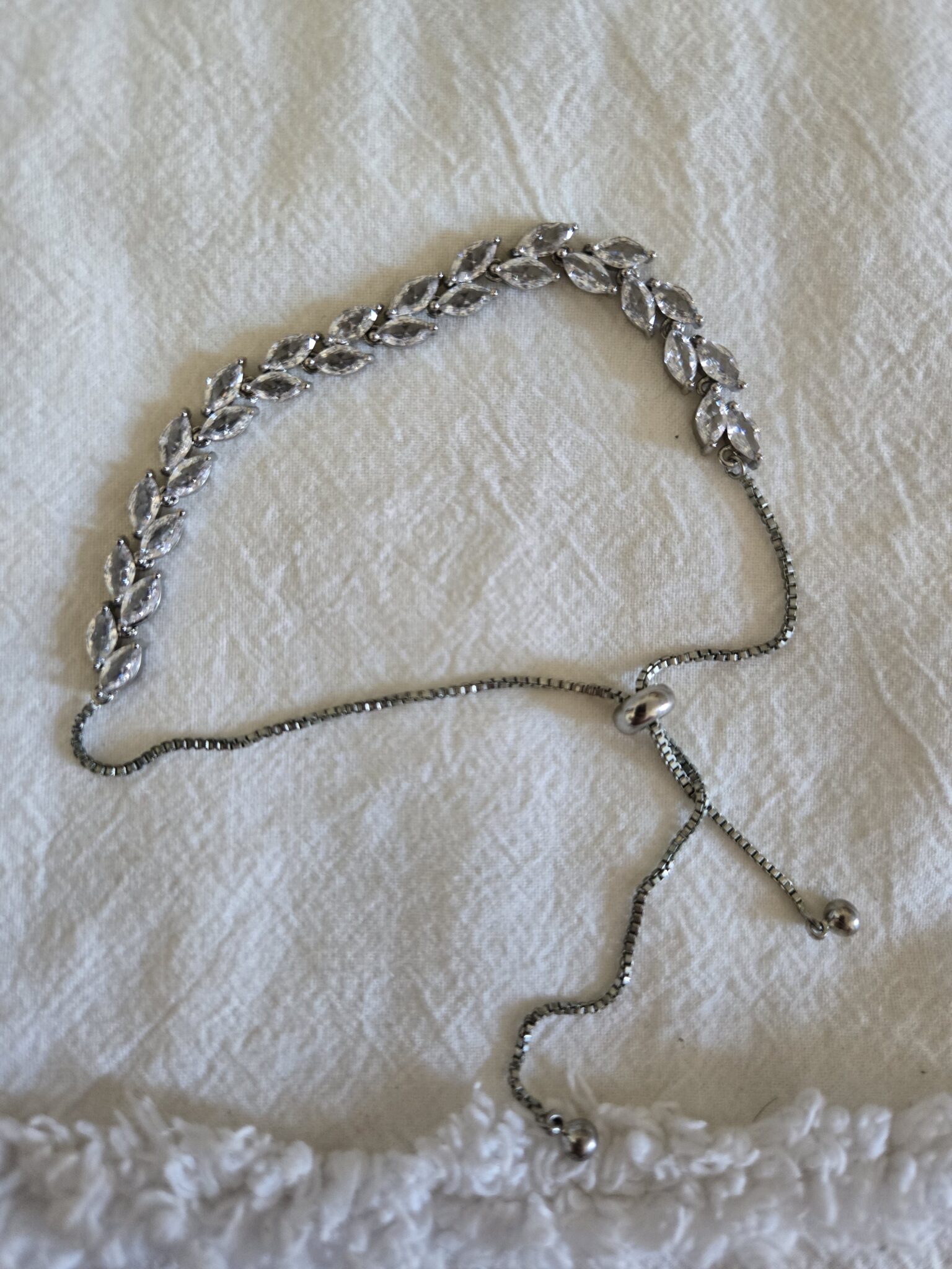 Image for Silver leaf bracelet