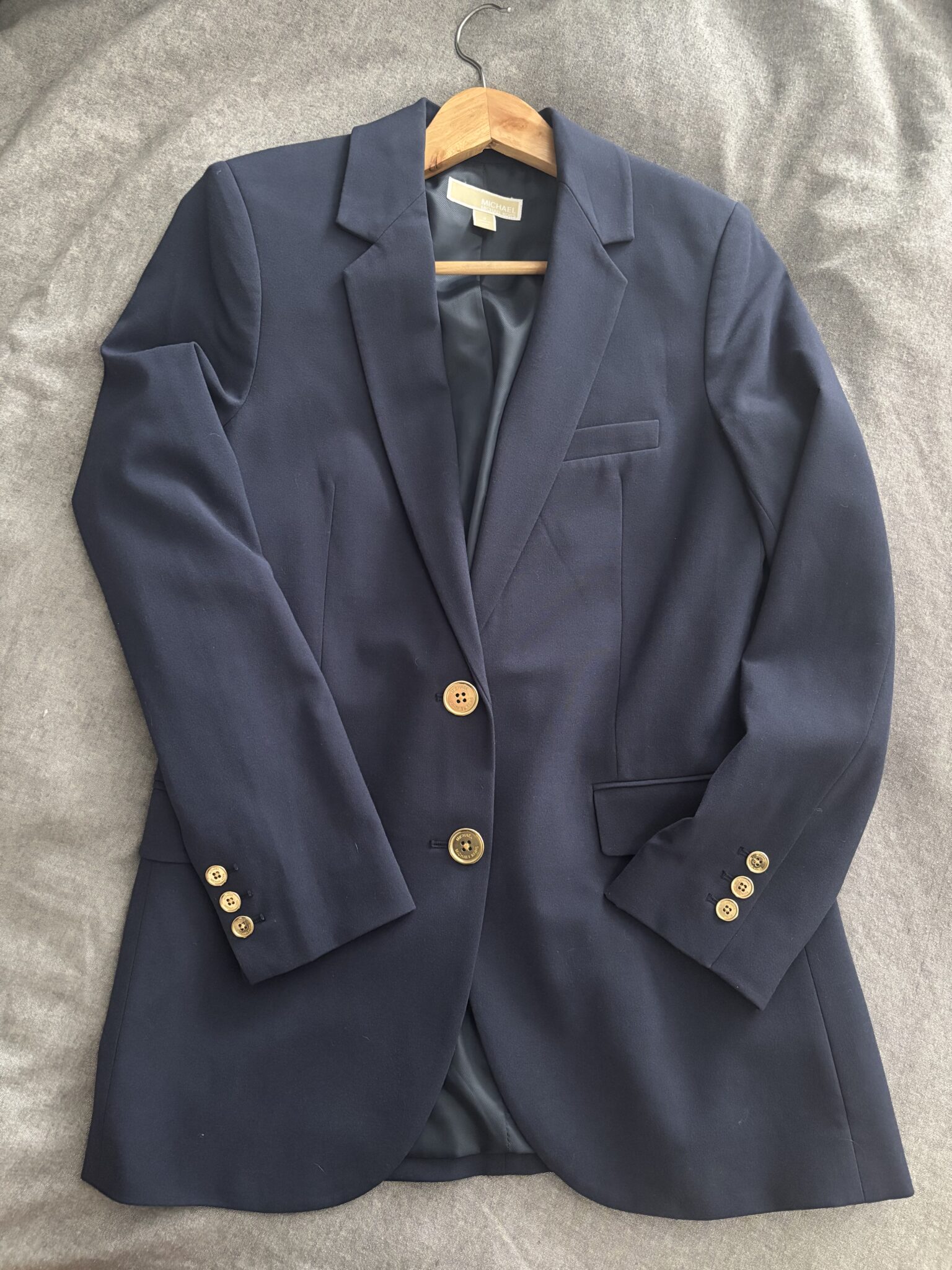 Featured image for BAISSE DE PRIX! Veston Michael Kors neuf