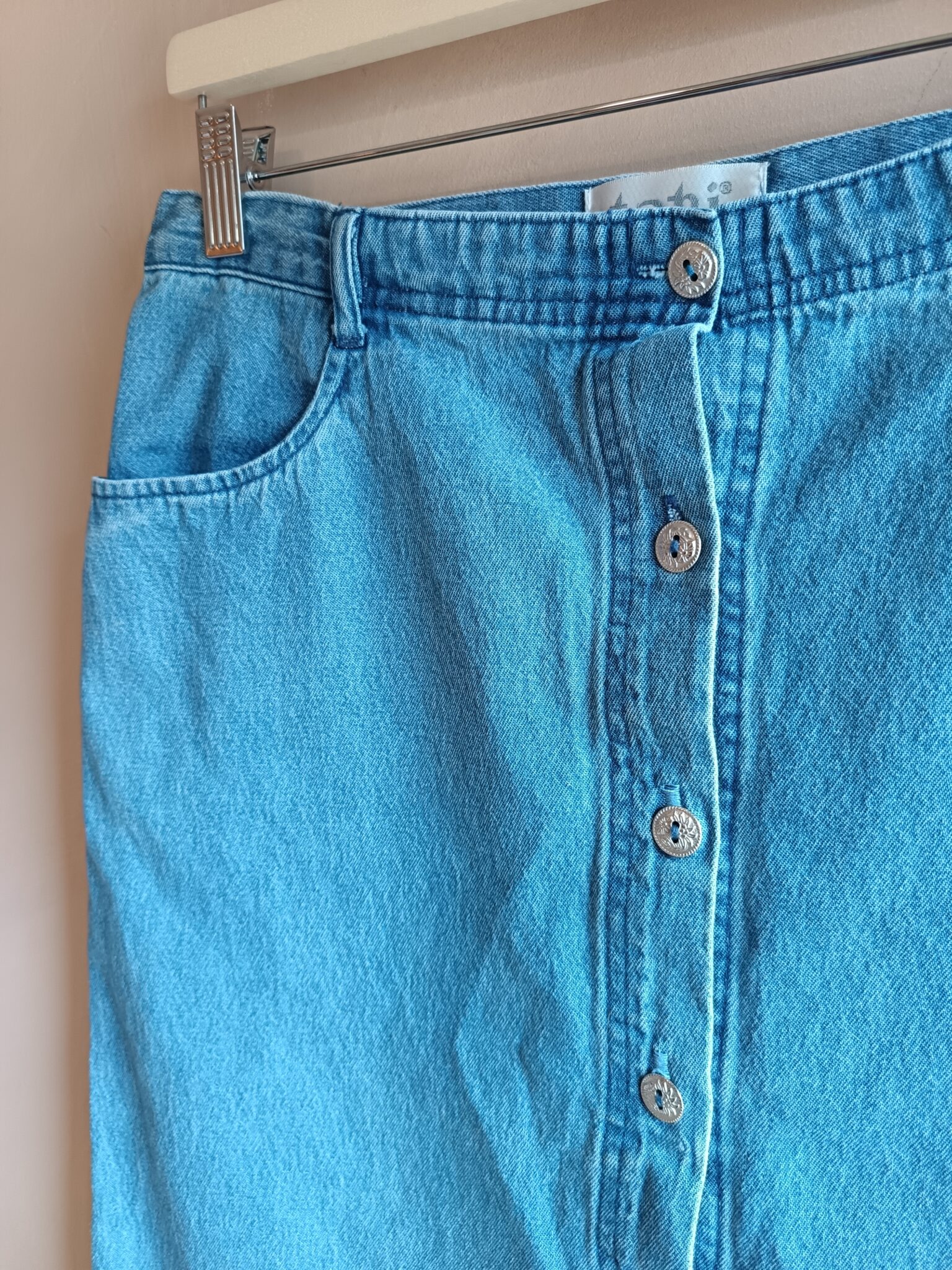 Image for Button-down vintage denim skirt