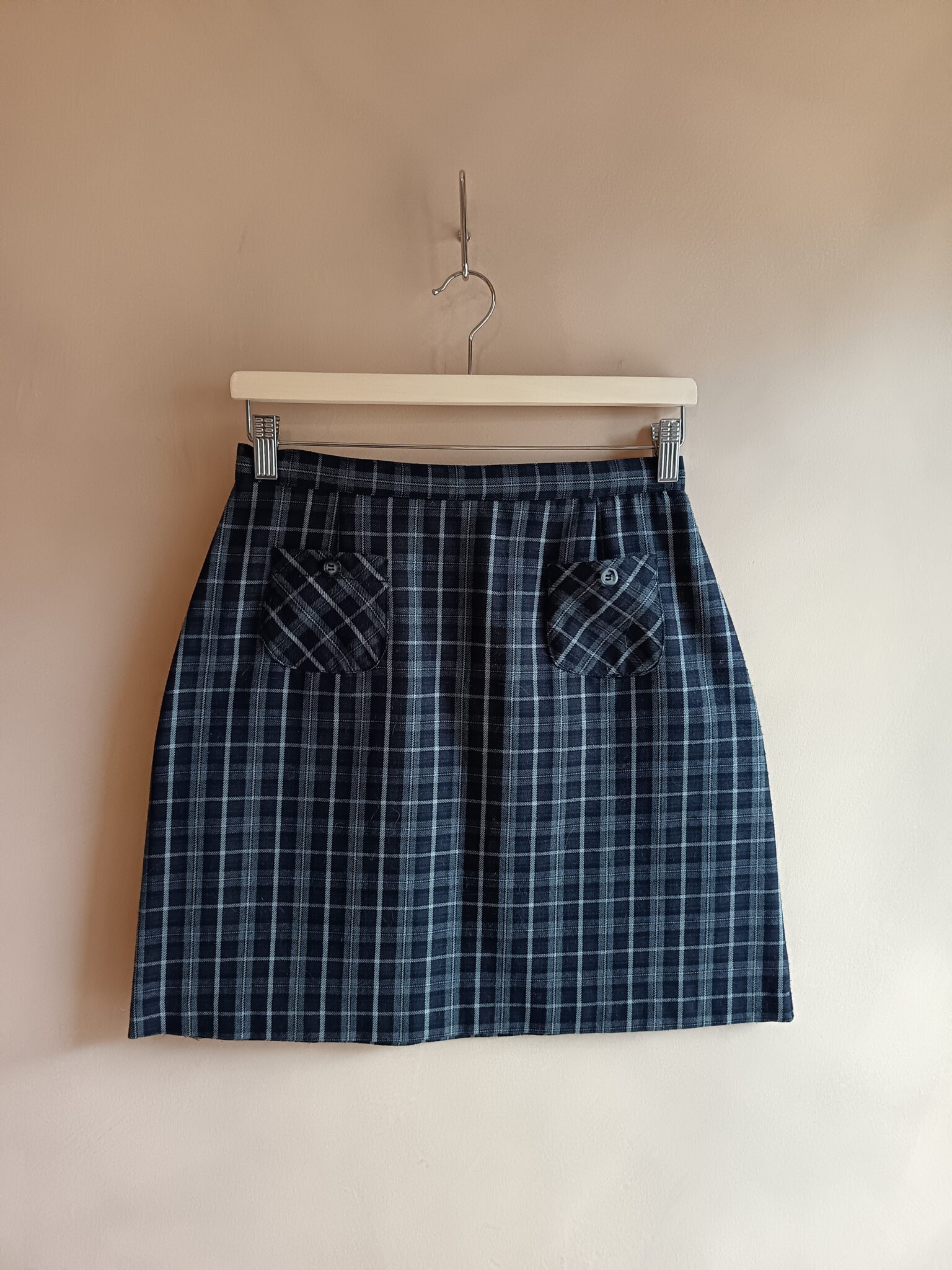 Featured image for Short skirt in vintage blue check