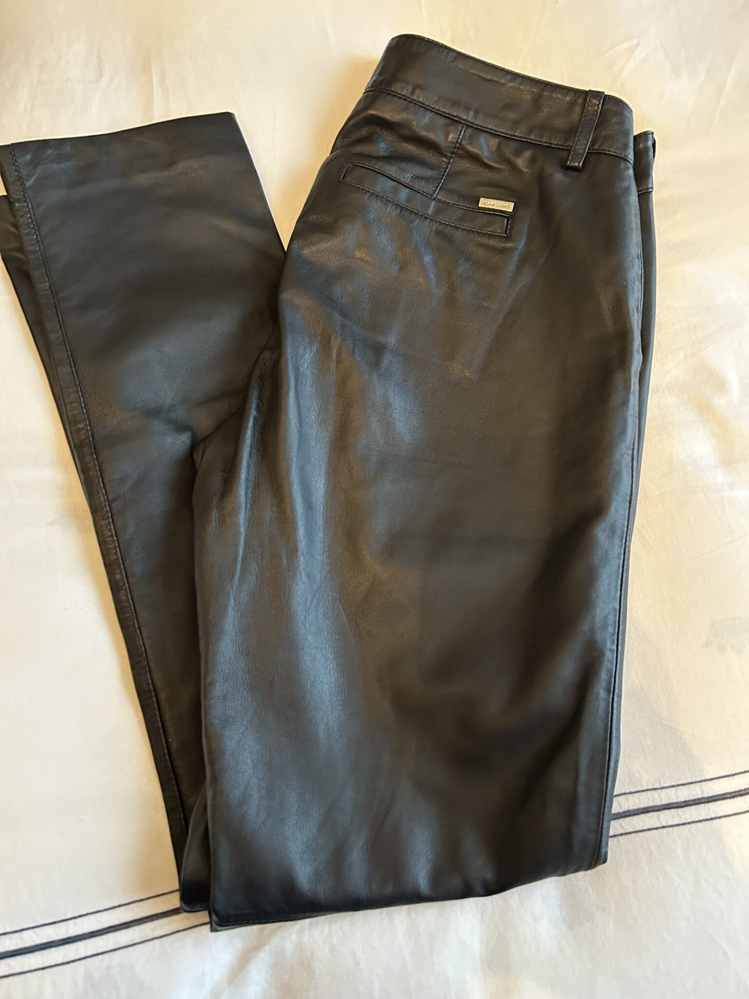 Featured image for Pantalon de cuir MARCIANO