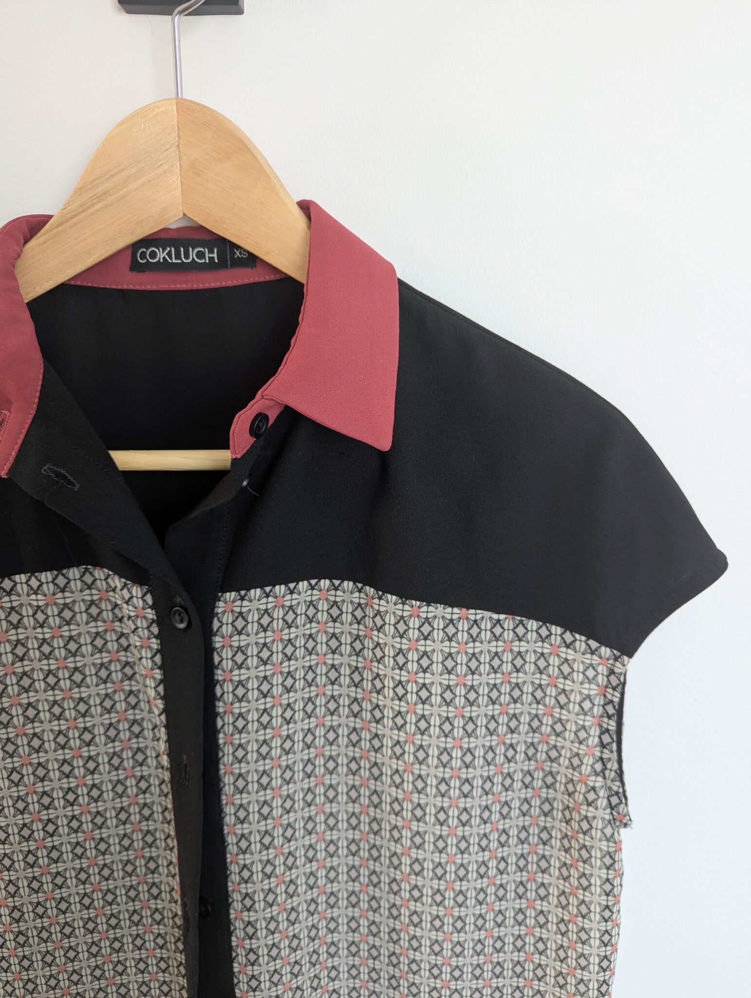 Featured image for Chemise sans manches • Cokluch