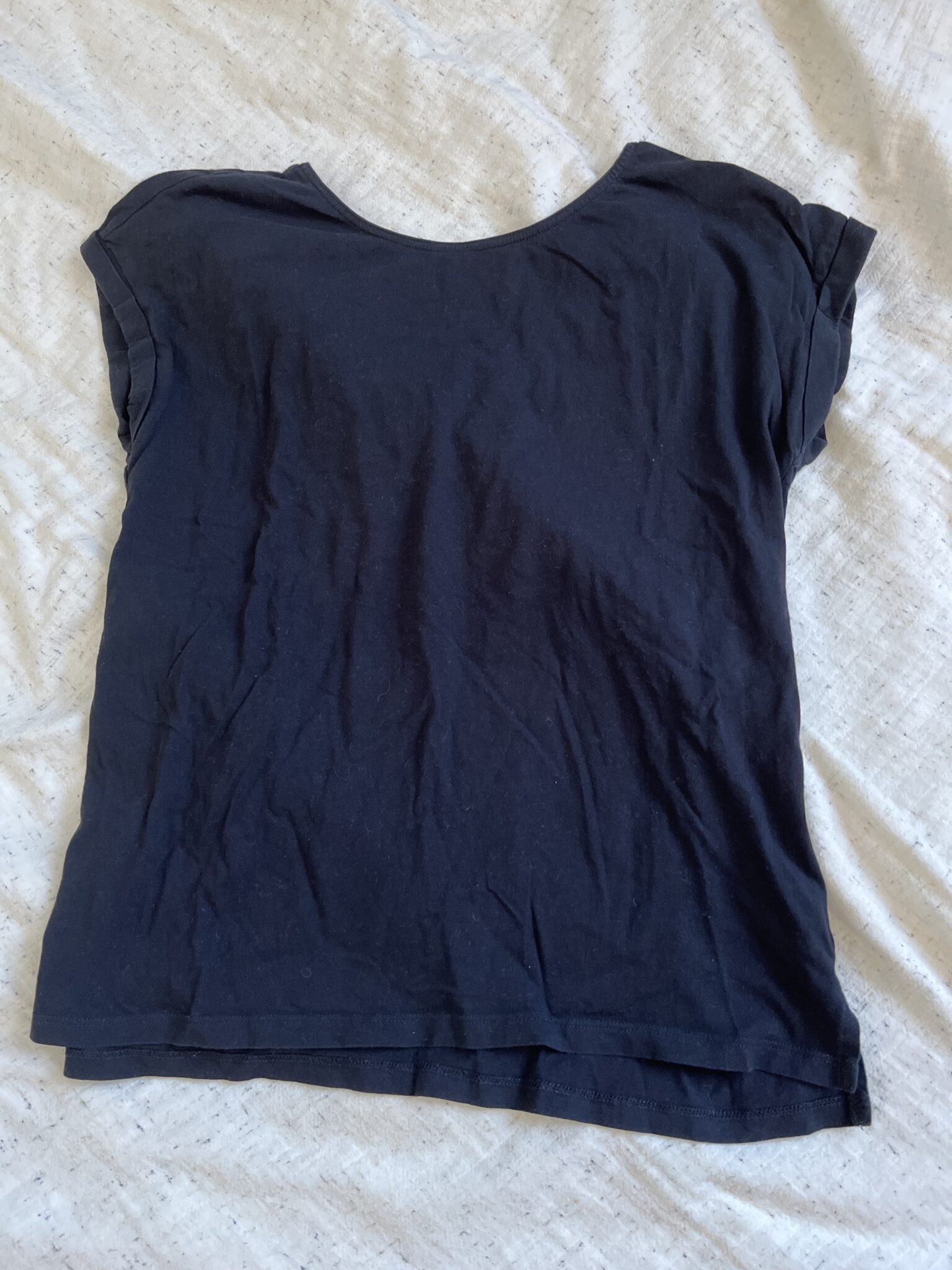 Featured image for Tee shirt noir manches courtes