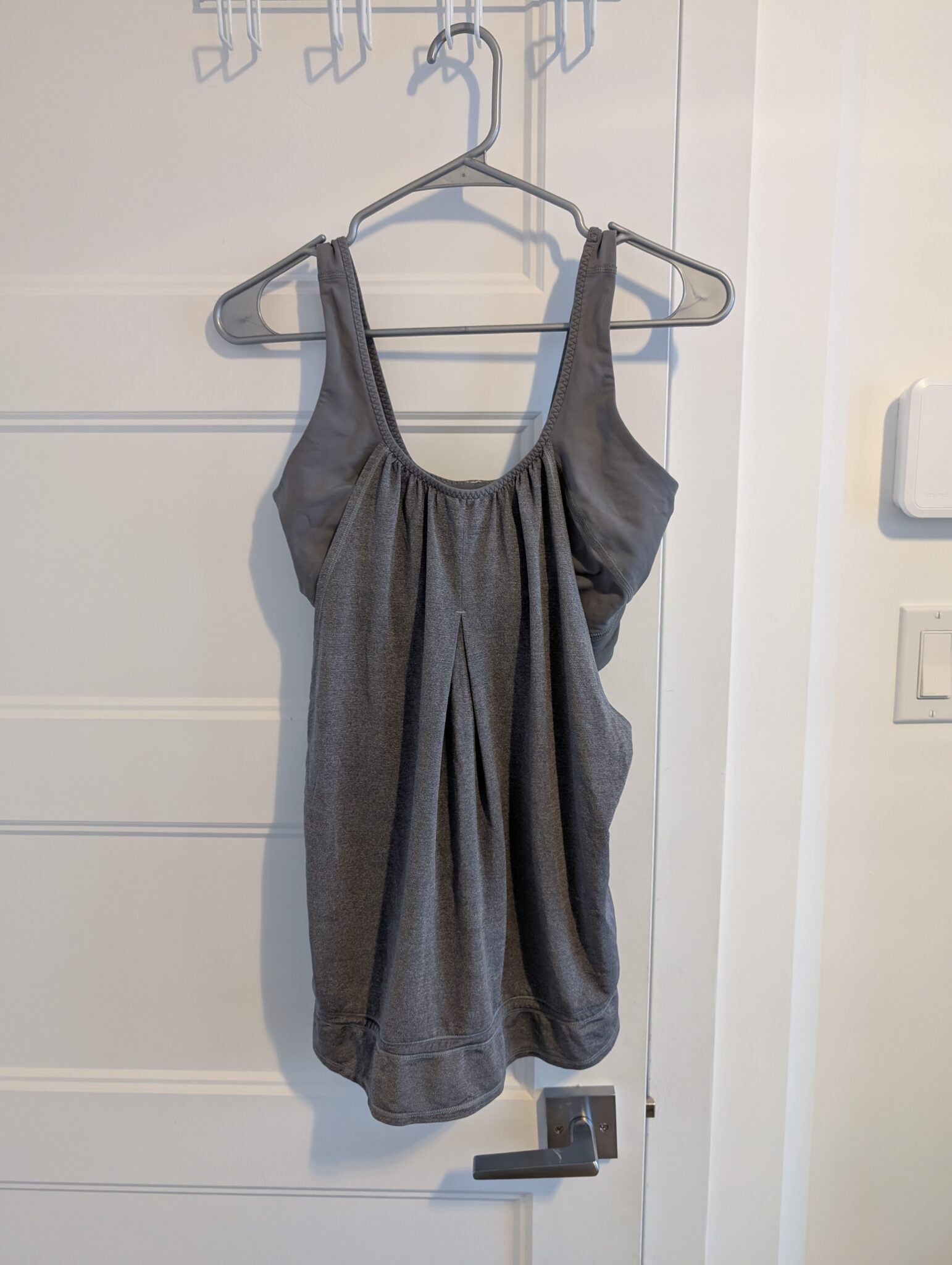 Featured image for Lululemon/Camisole Sz 8