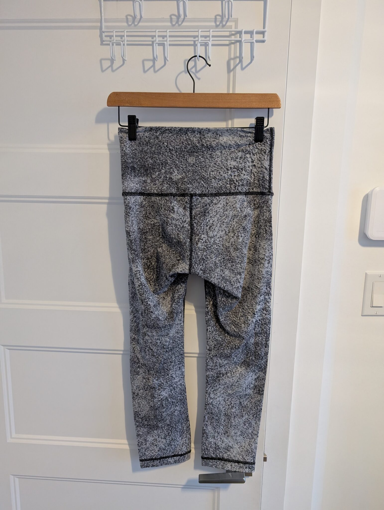 Image for Lululemon/Wunder Under Legging Sz 6