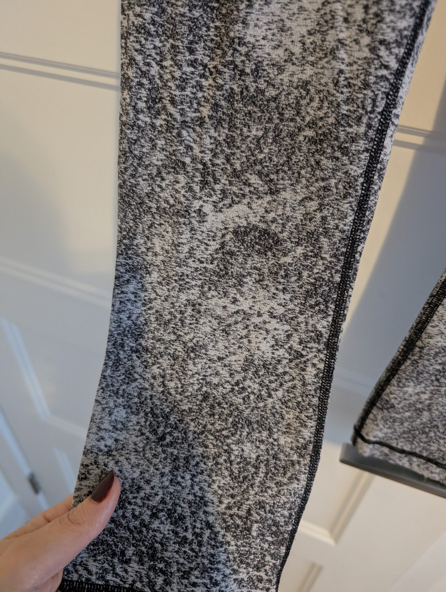 Image for Lululemon/Wunder Under Legging Sz 6