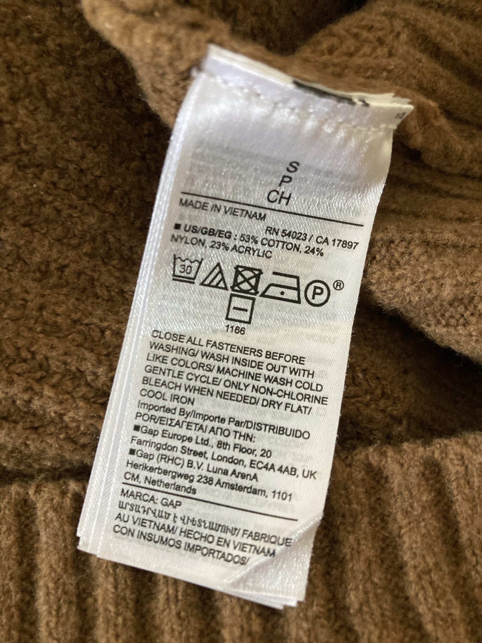 Image for Soft sleeveless knitwear